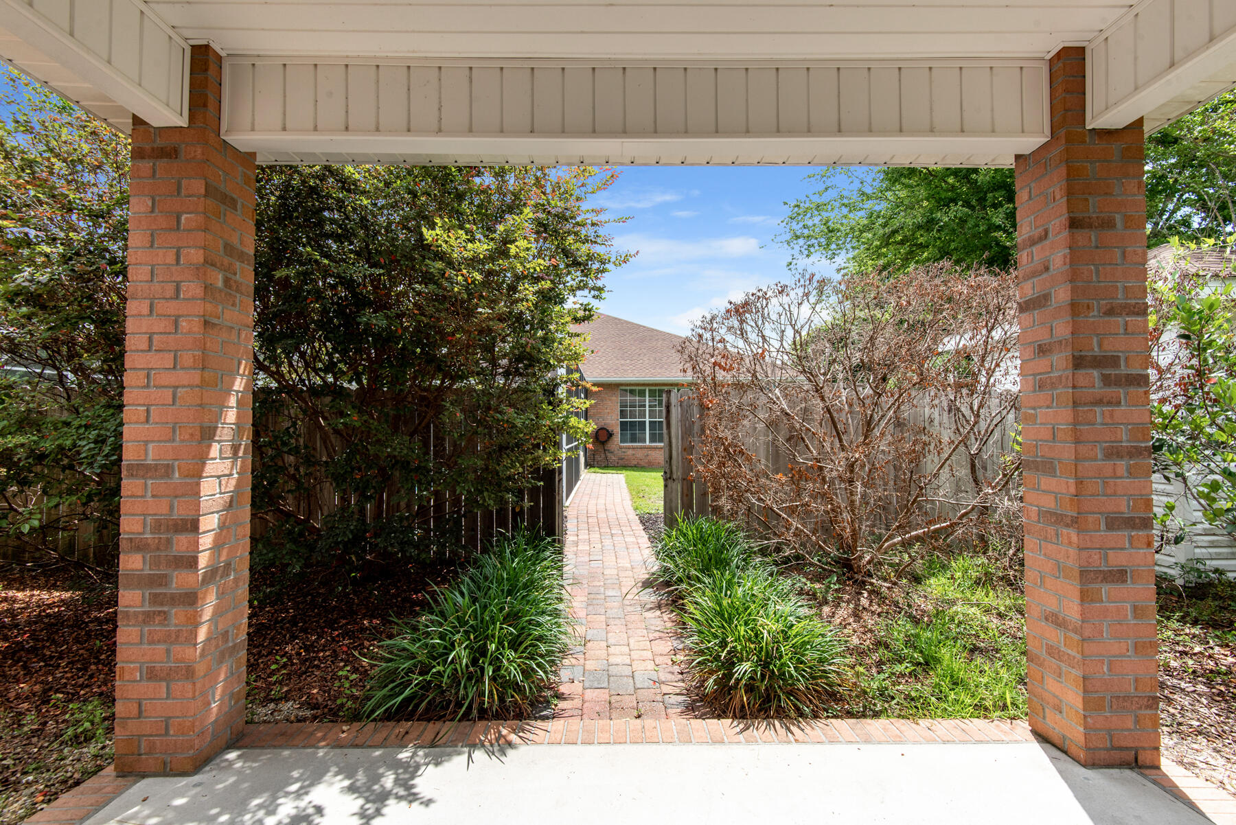 RAINTREE - Residential