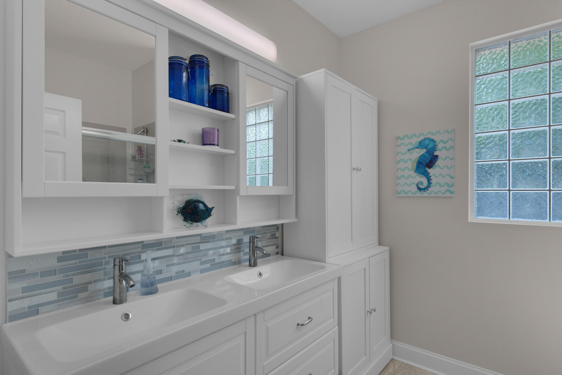 RAINTREE - Residential