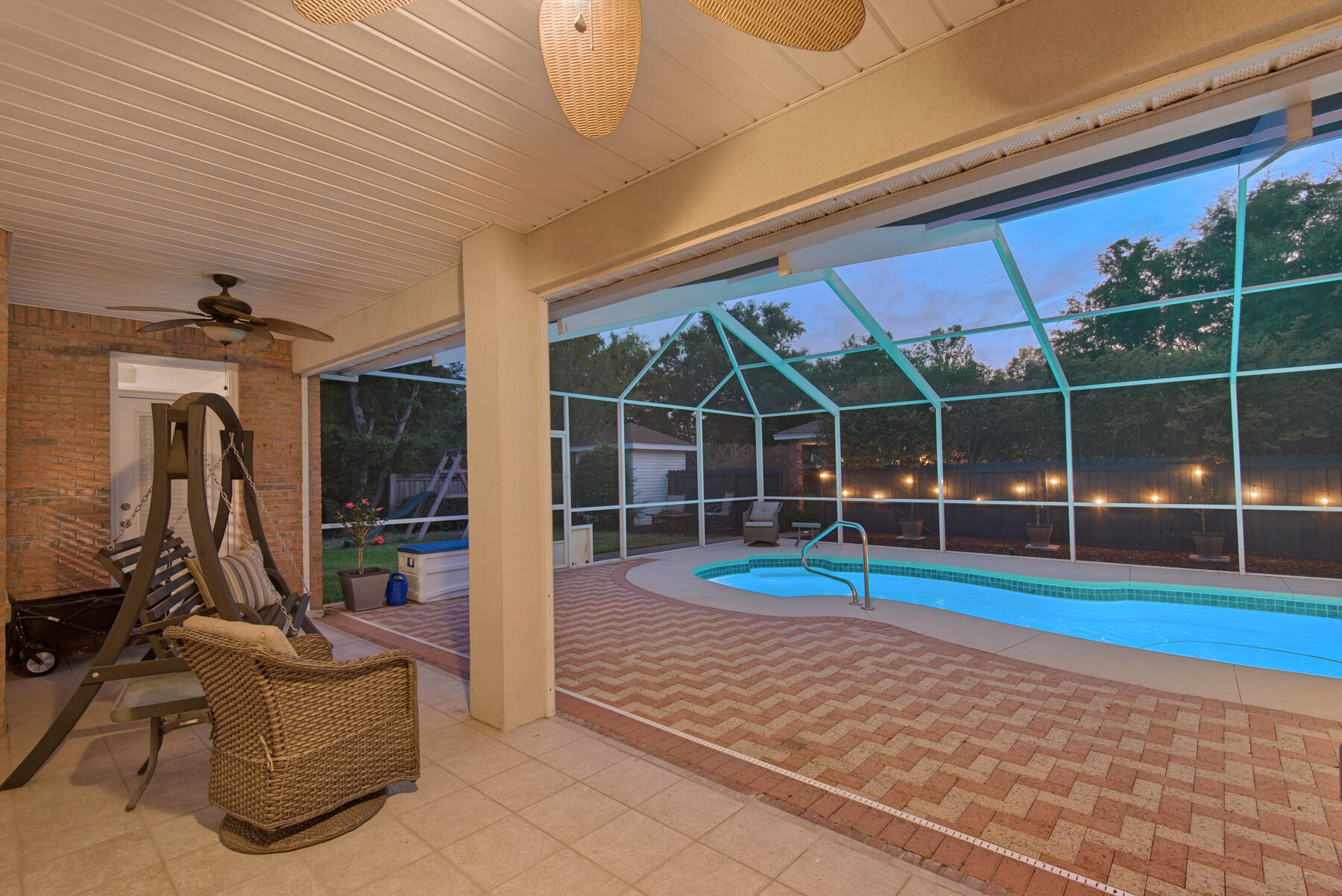 RAINTREE - Residential