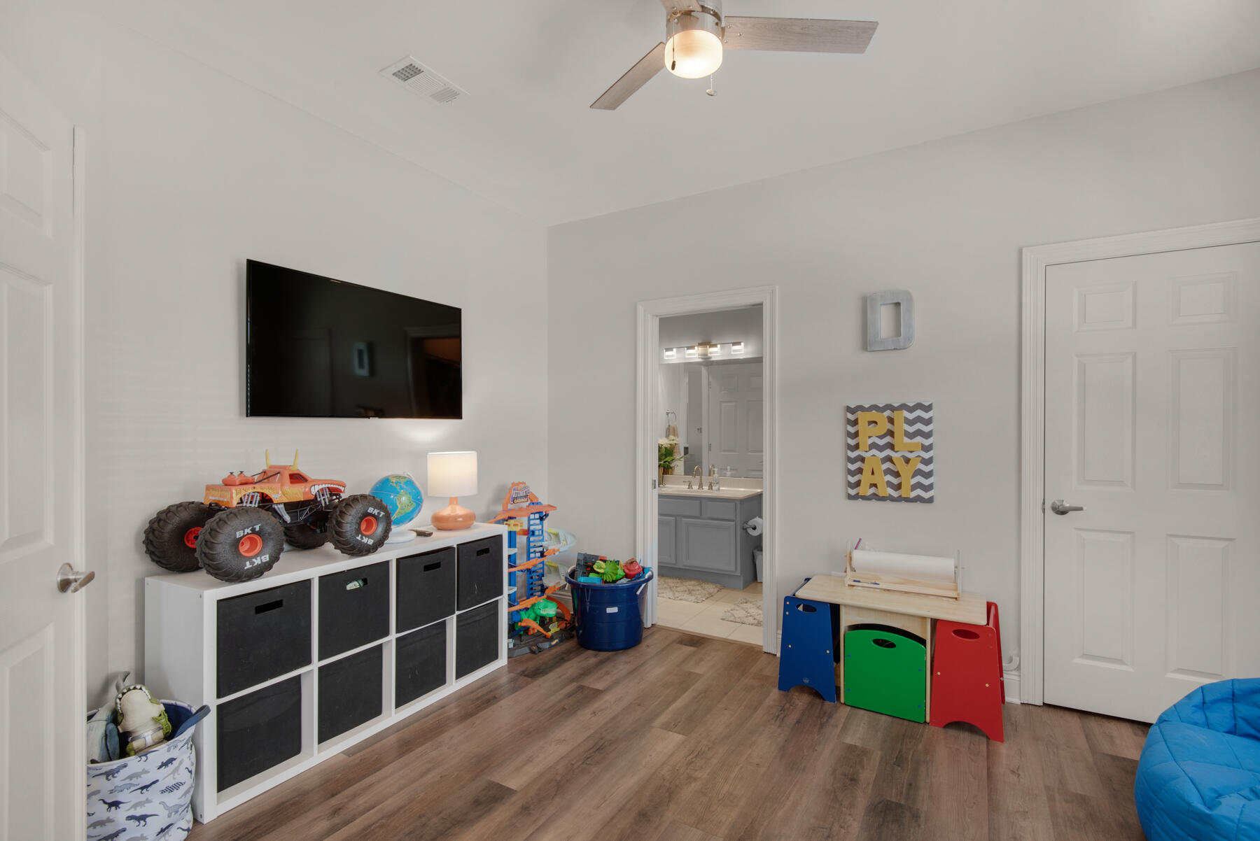 RAINTREE - Residential