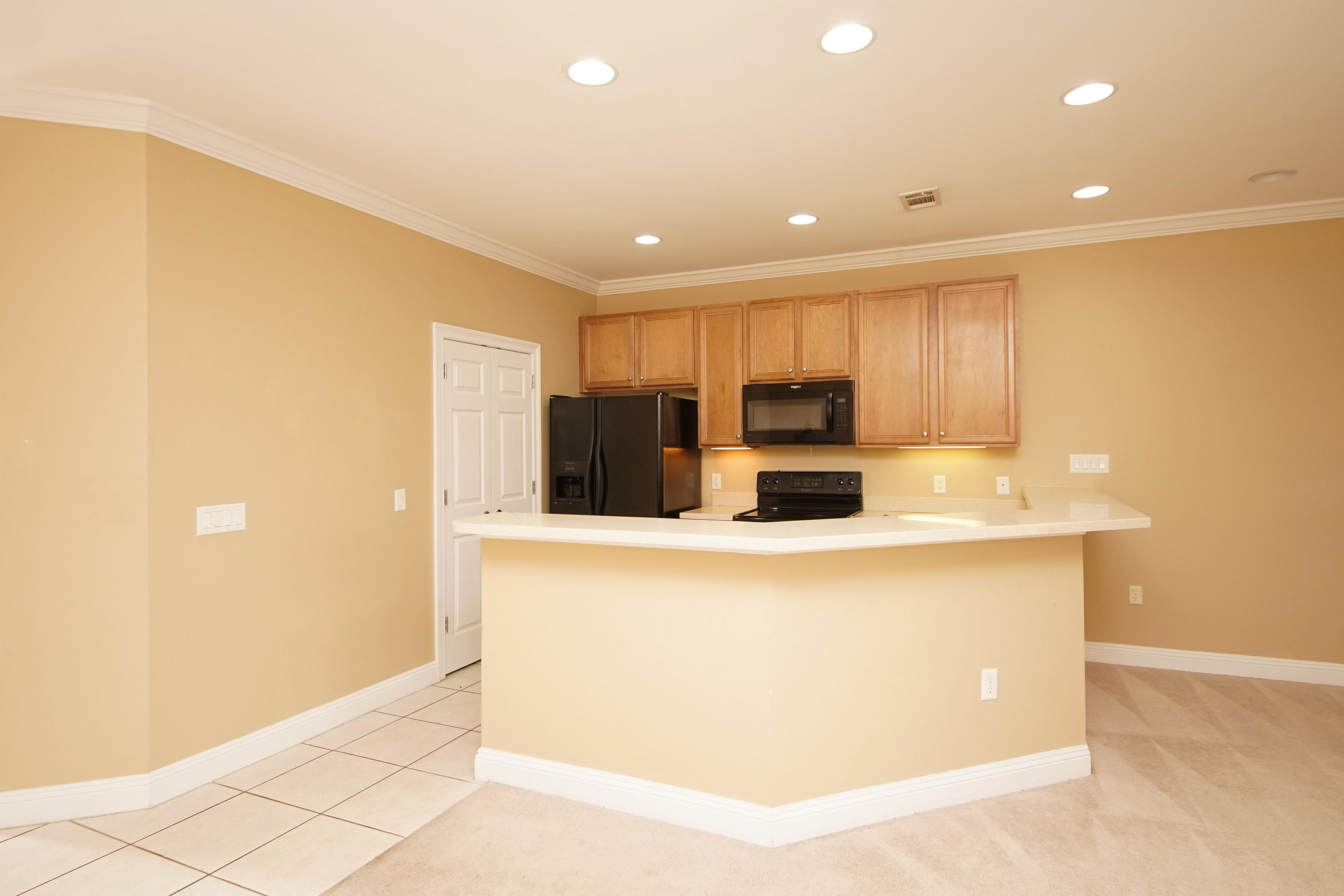 WALTON OAKS - Residential