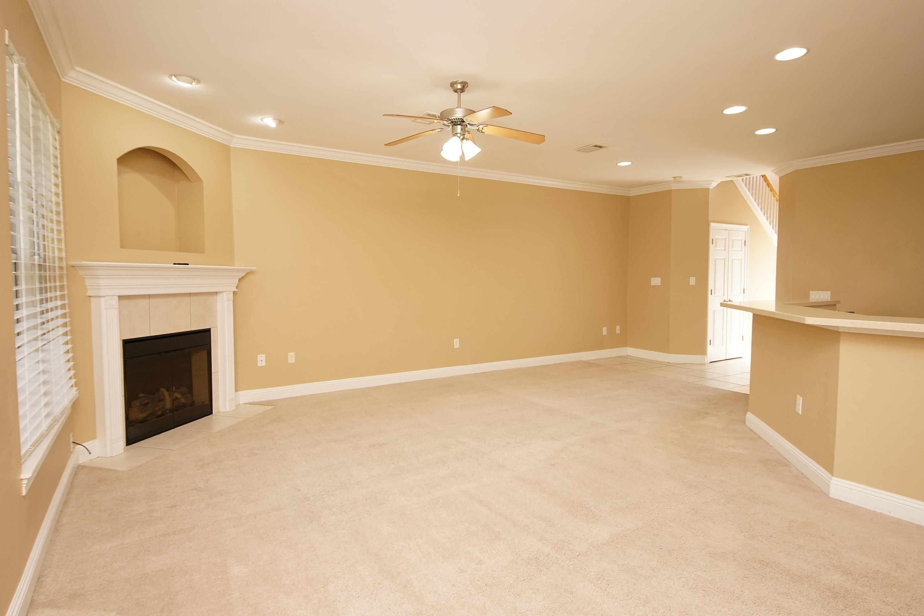 WALTON OAKS - Residential