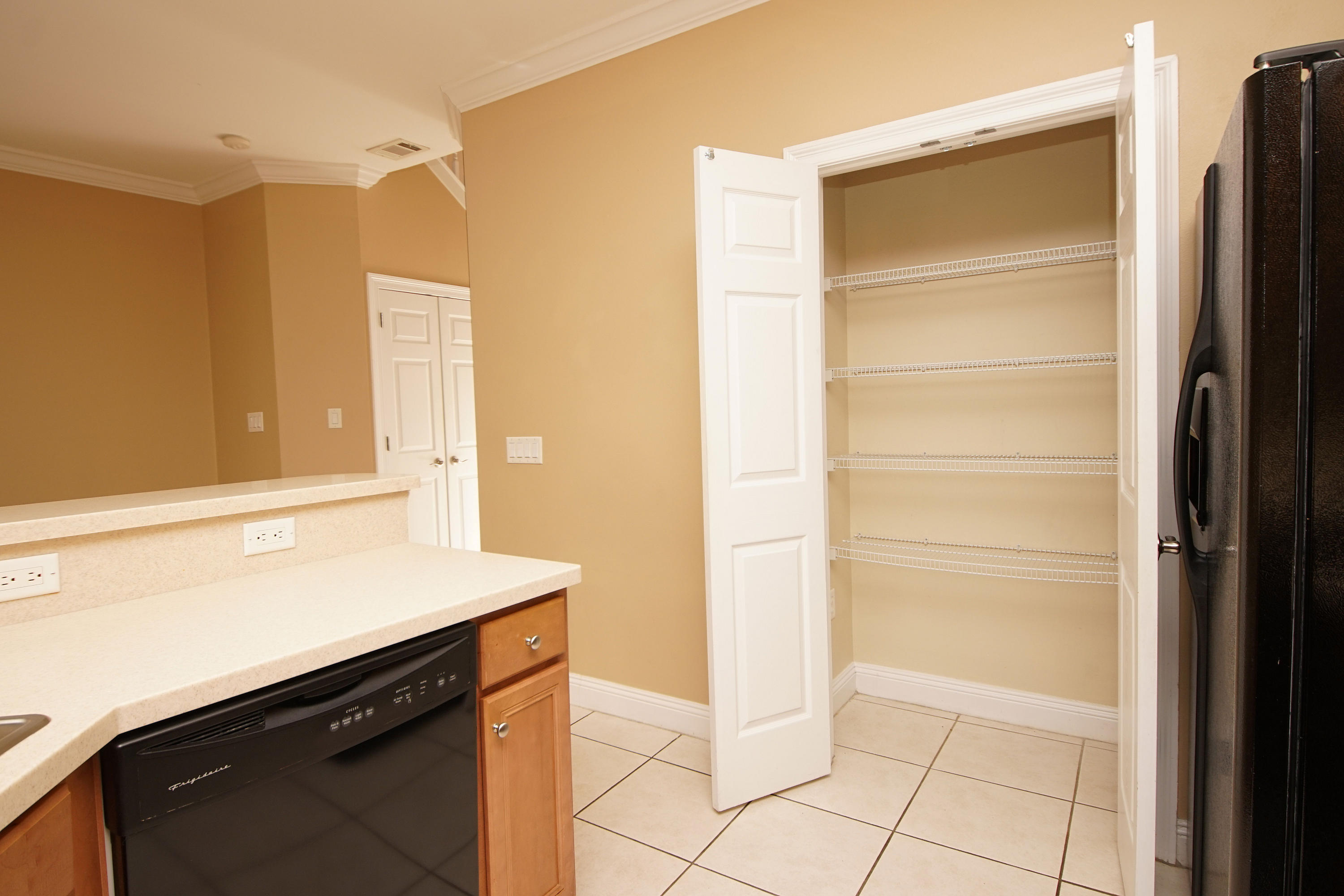 WALTON OAKS - Residential