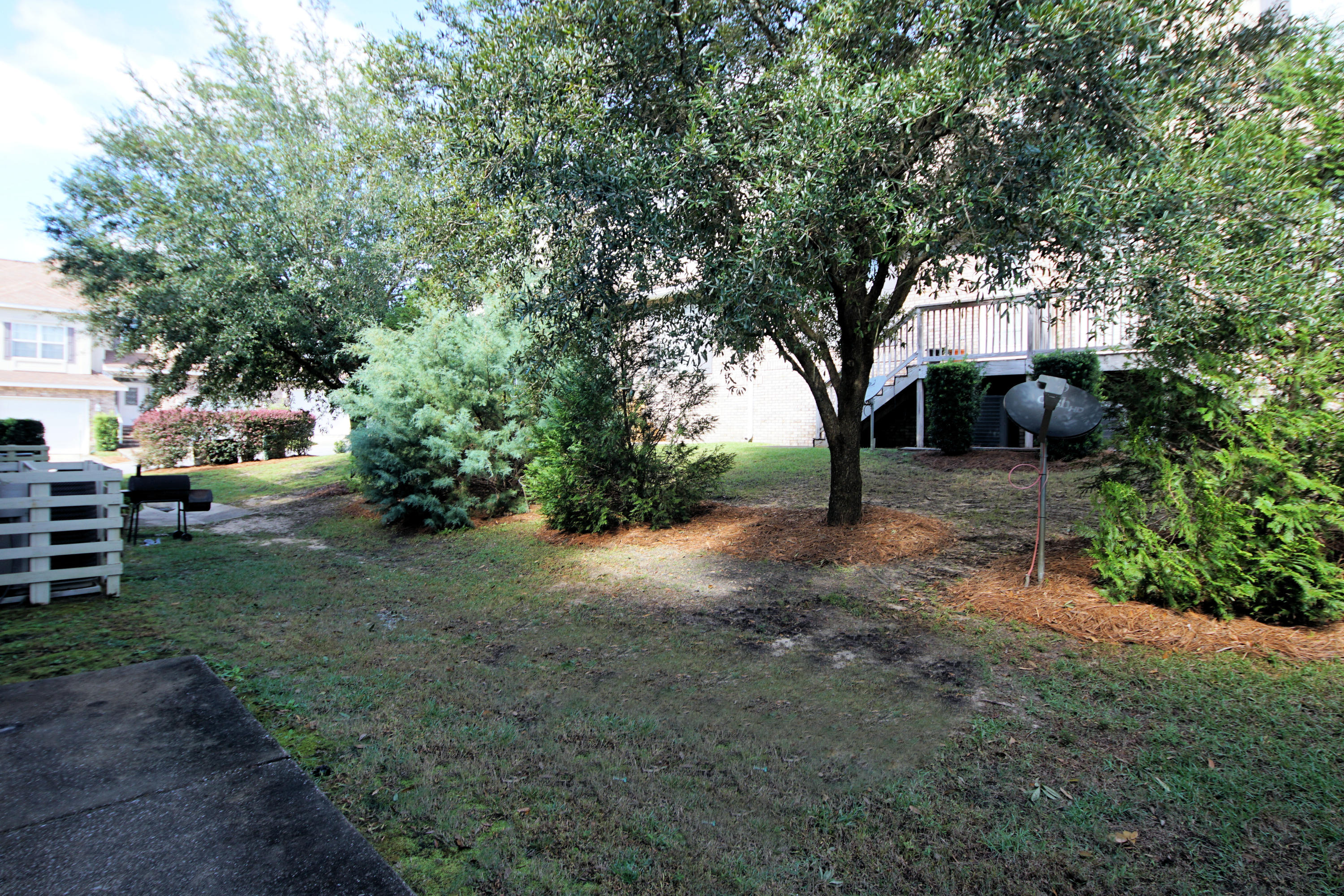 WALTON OAKS - Residential