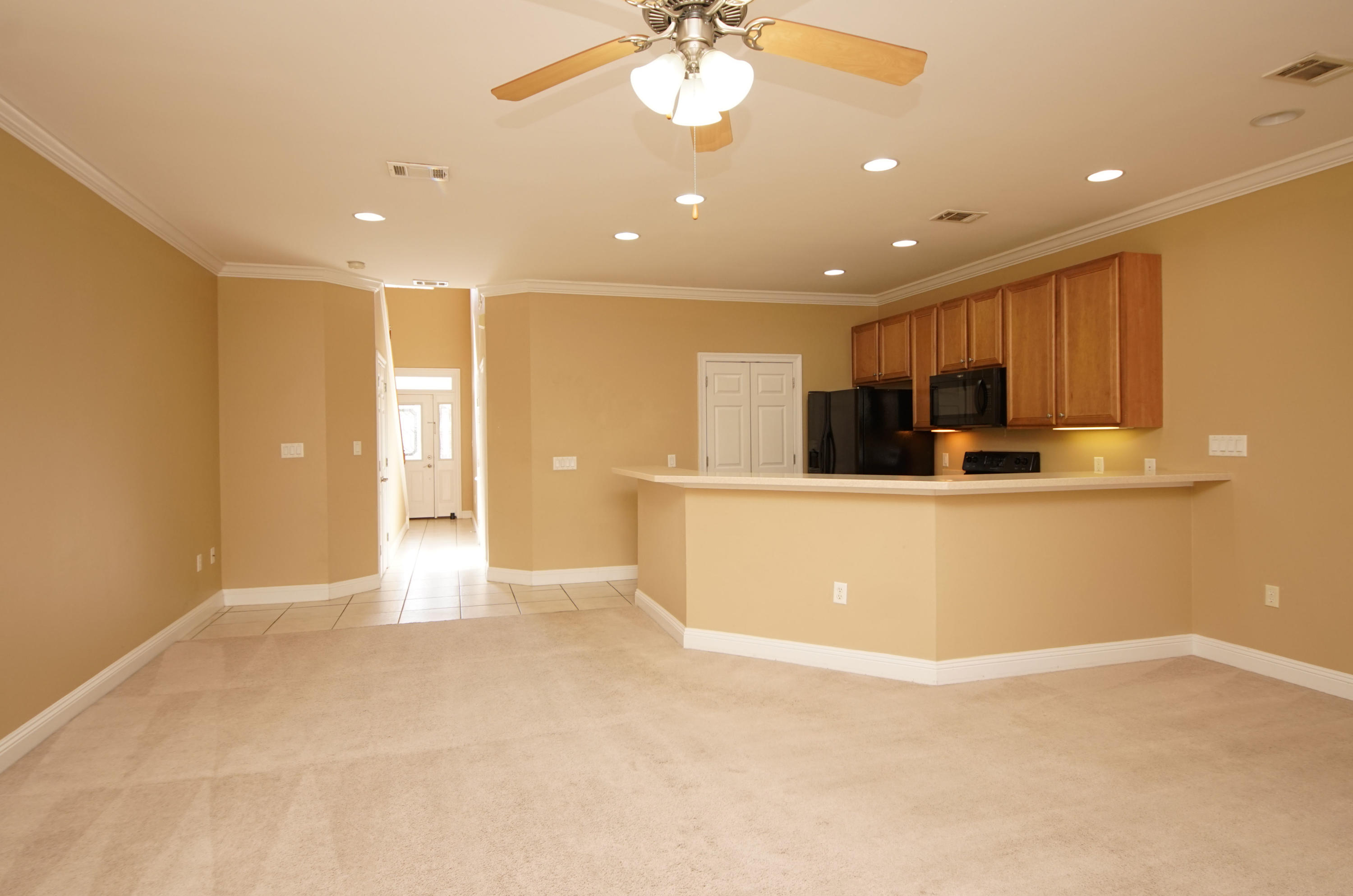 WALTON OAKS - Residential