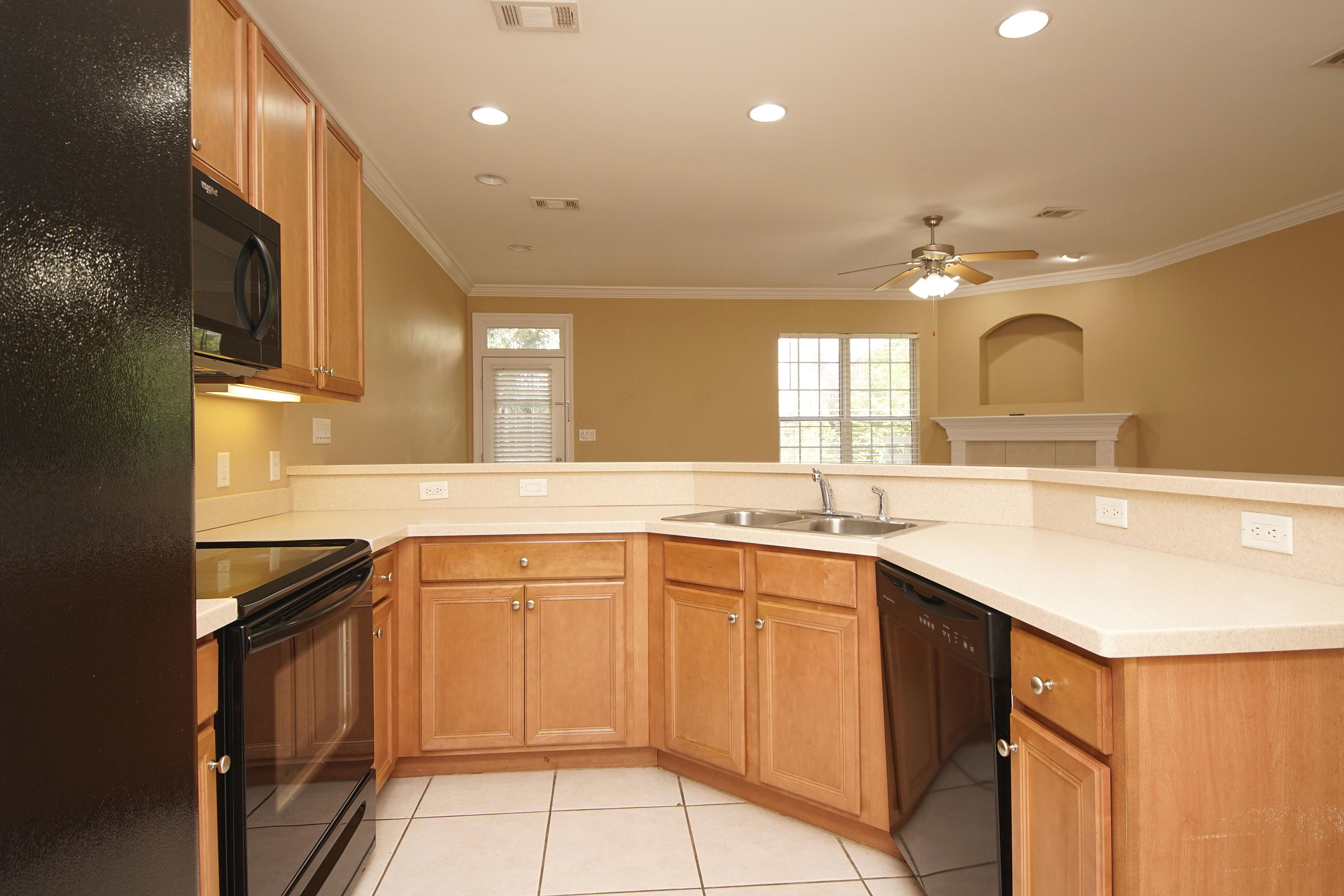 WALTON OAKS - Residential