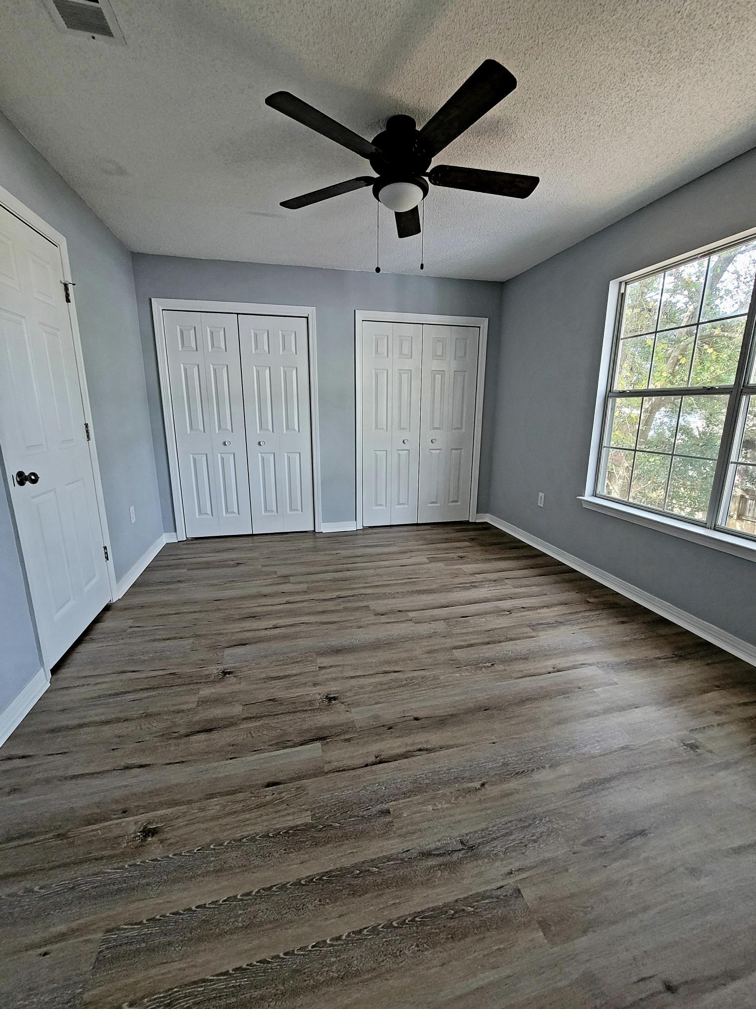 BELL-BROOK ESTATES 1ST ADDN - Residential