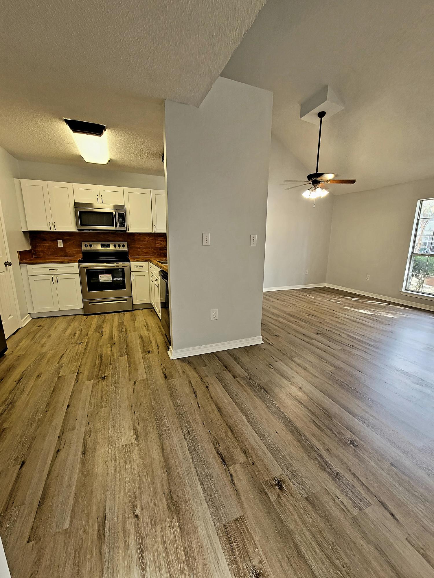 BELL-BROOK ESTATES 1ST ADDN - Residential