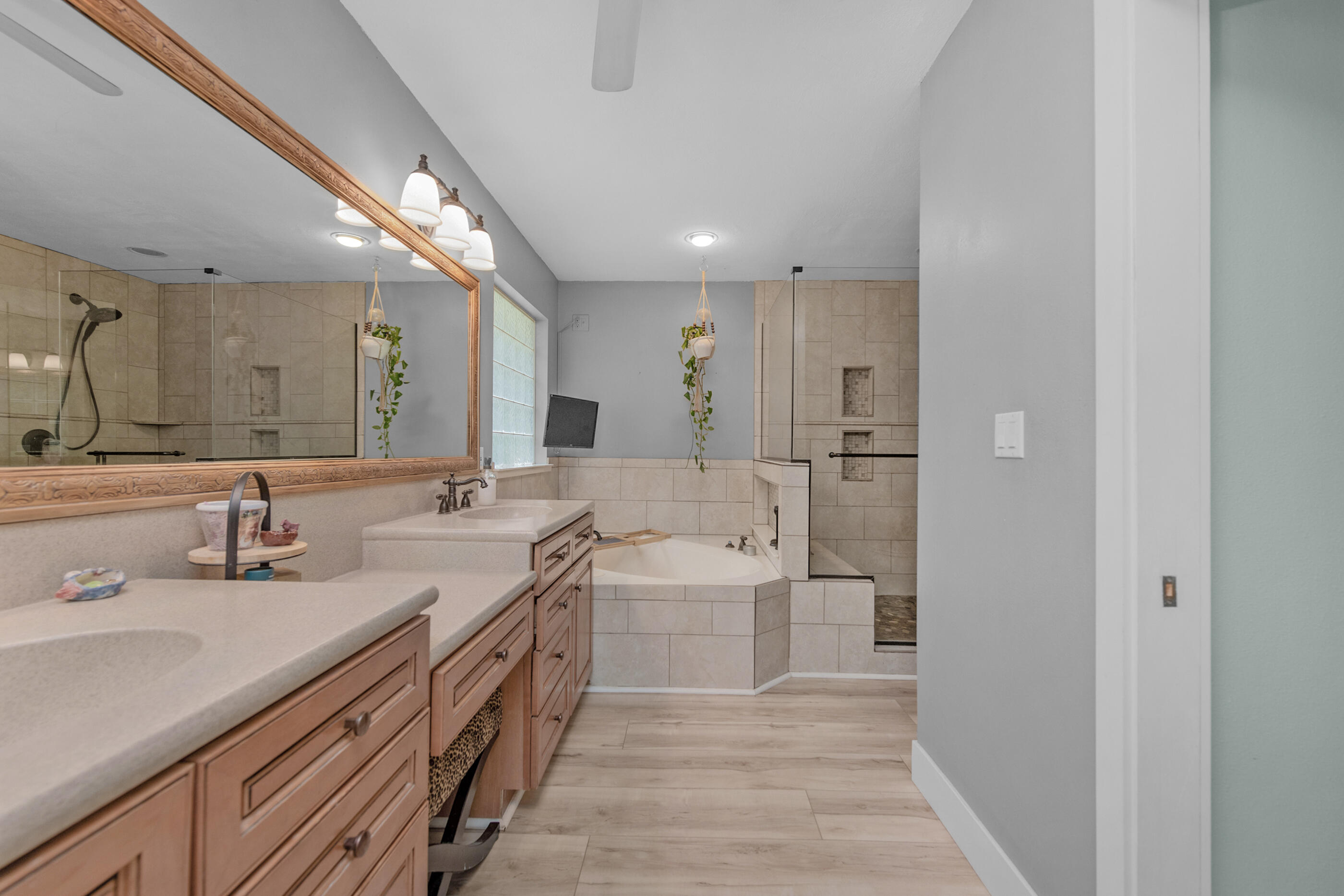 OVERBROOK 2ND ADDN - Residential