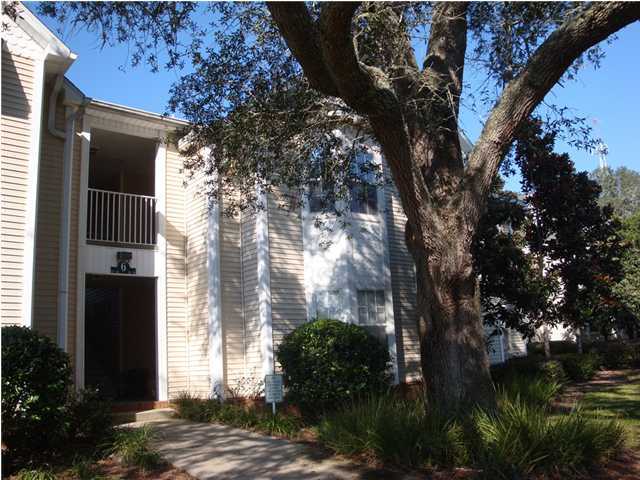 THE OAKS AT NICEVILLE - Residential Lease