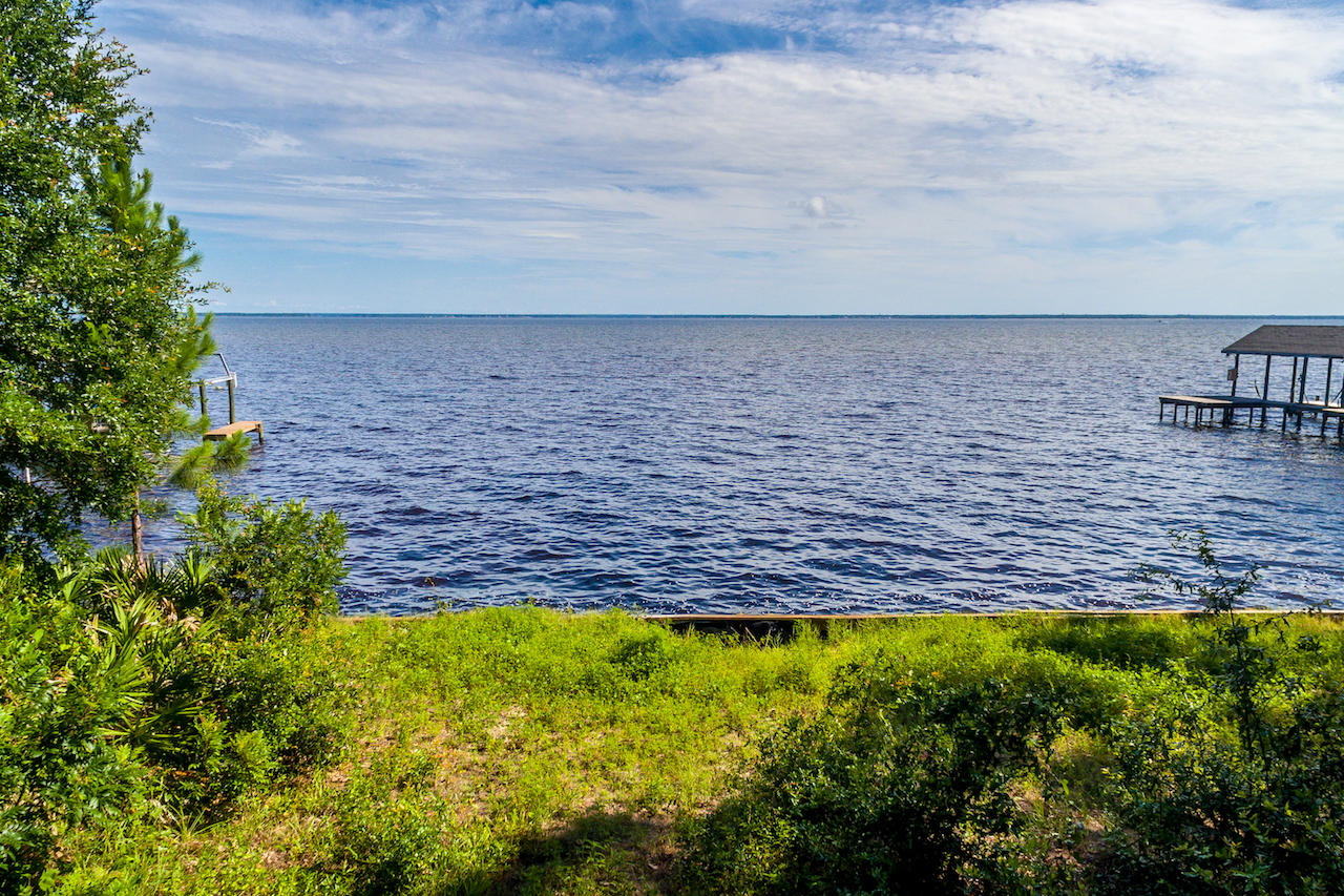 MORENO ACRES S/D - Land