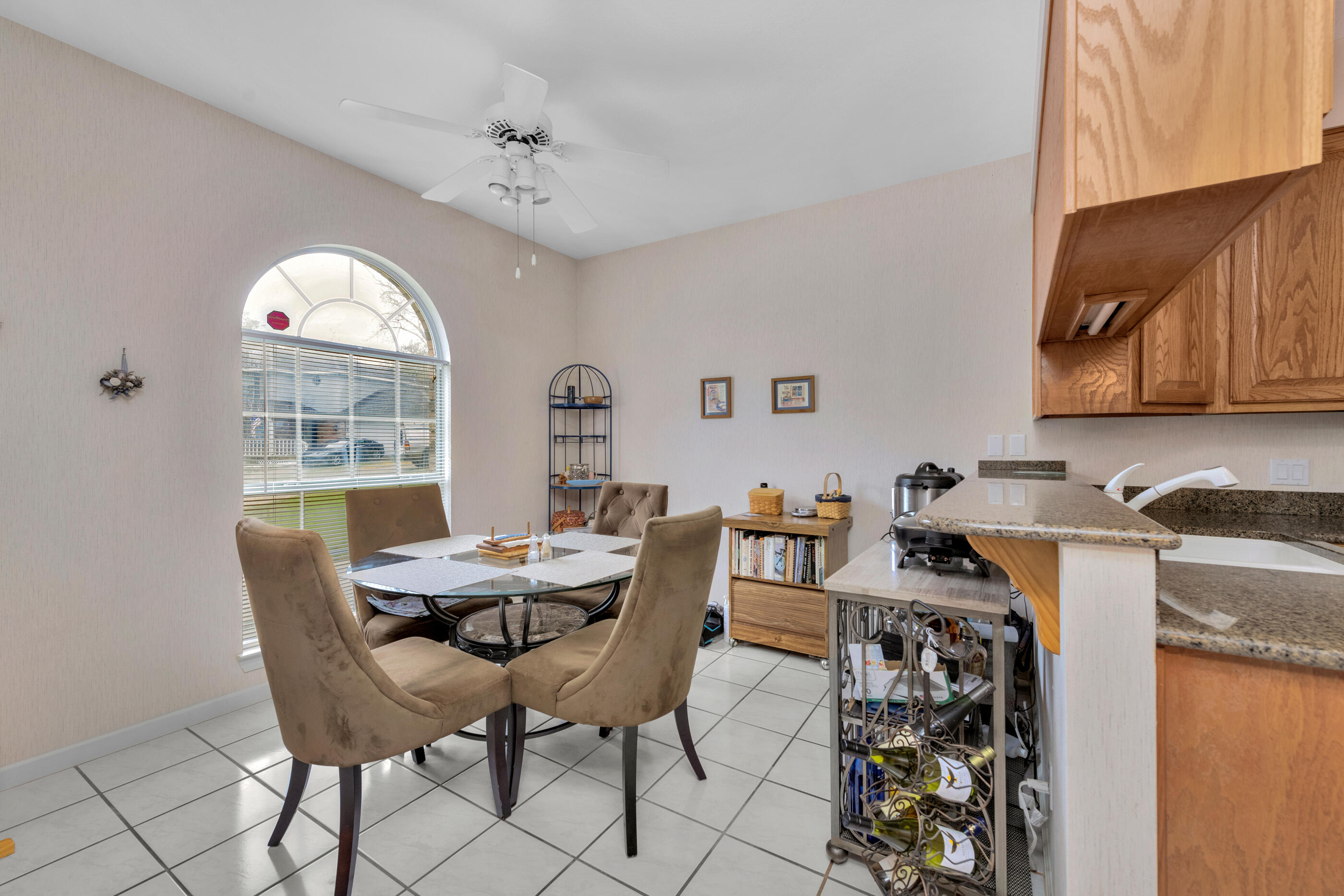 LAKE POINTE - Residential