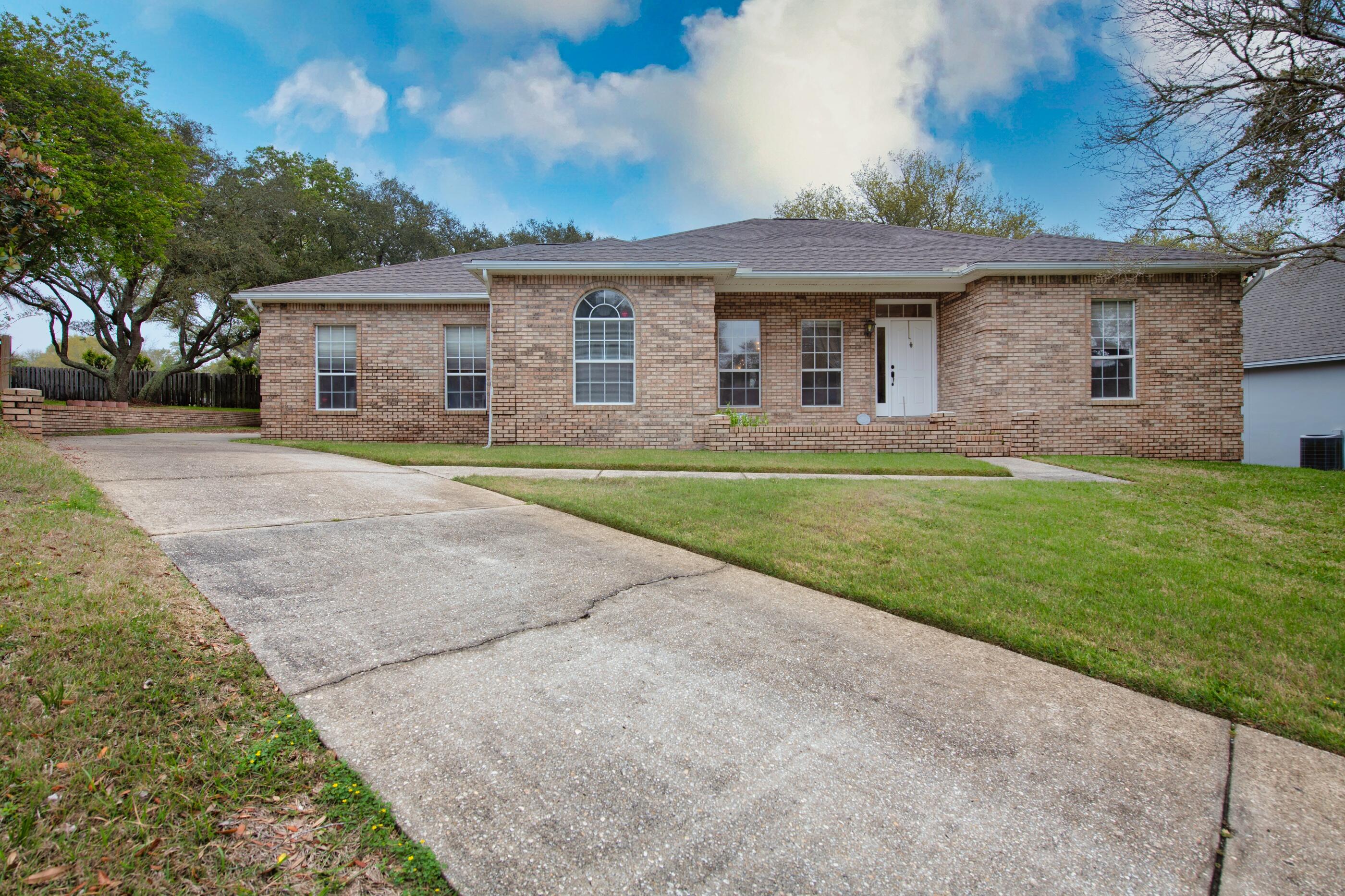 LAKE POINTE - Residential