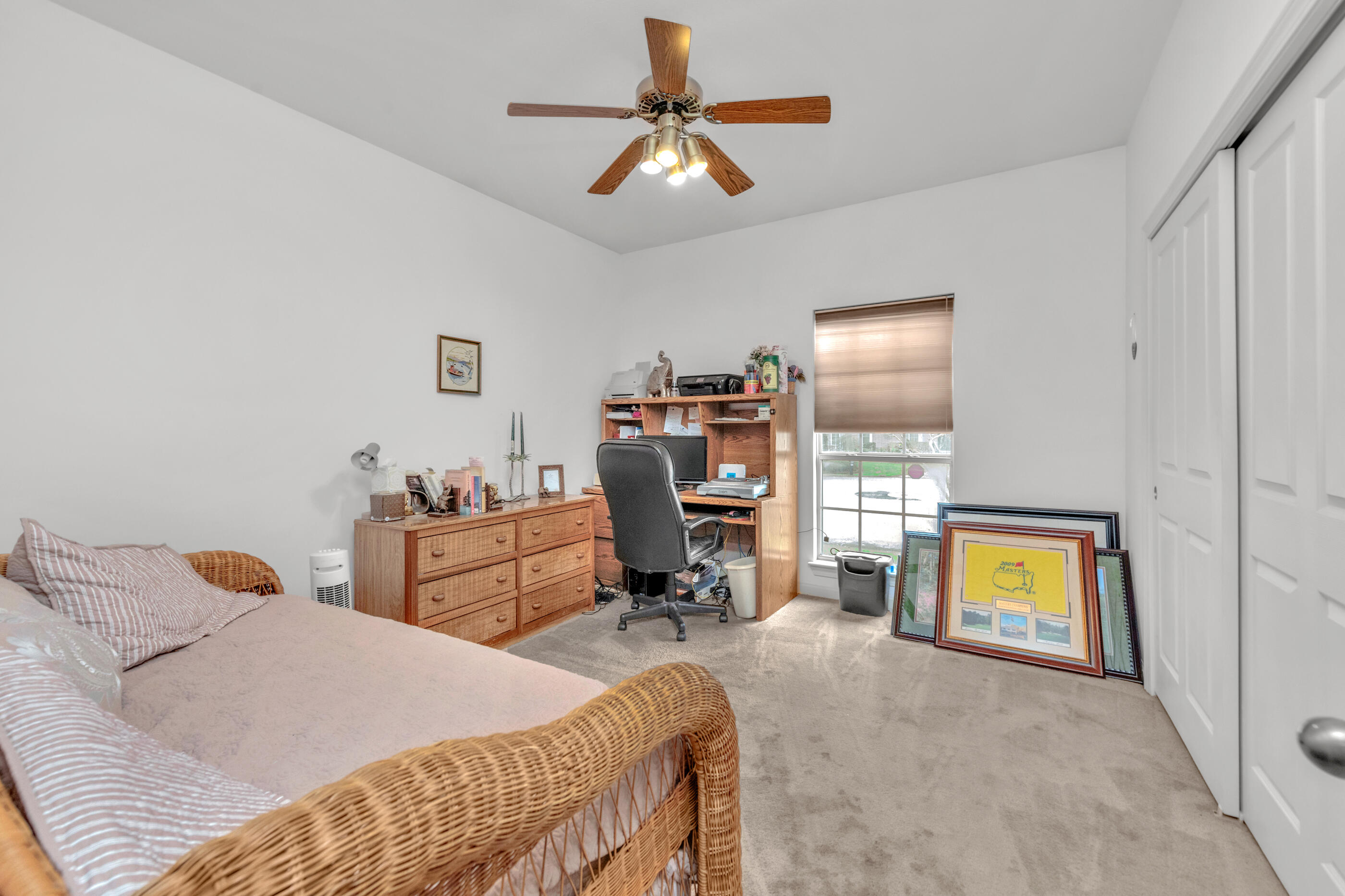 LAKE POINTE - Residential