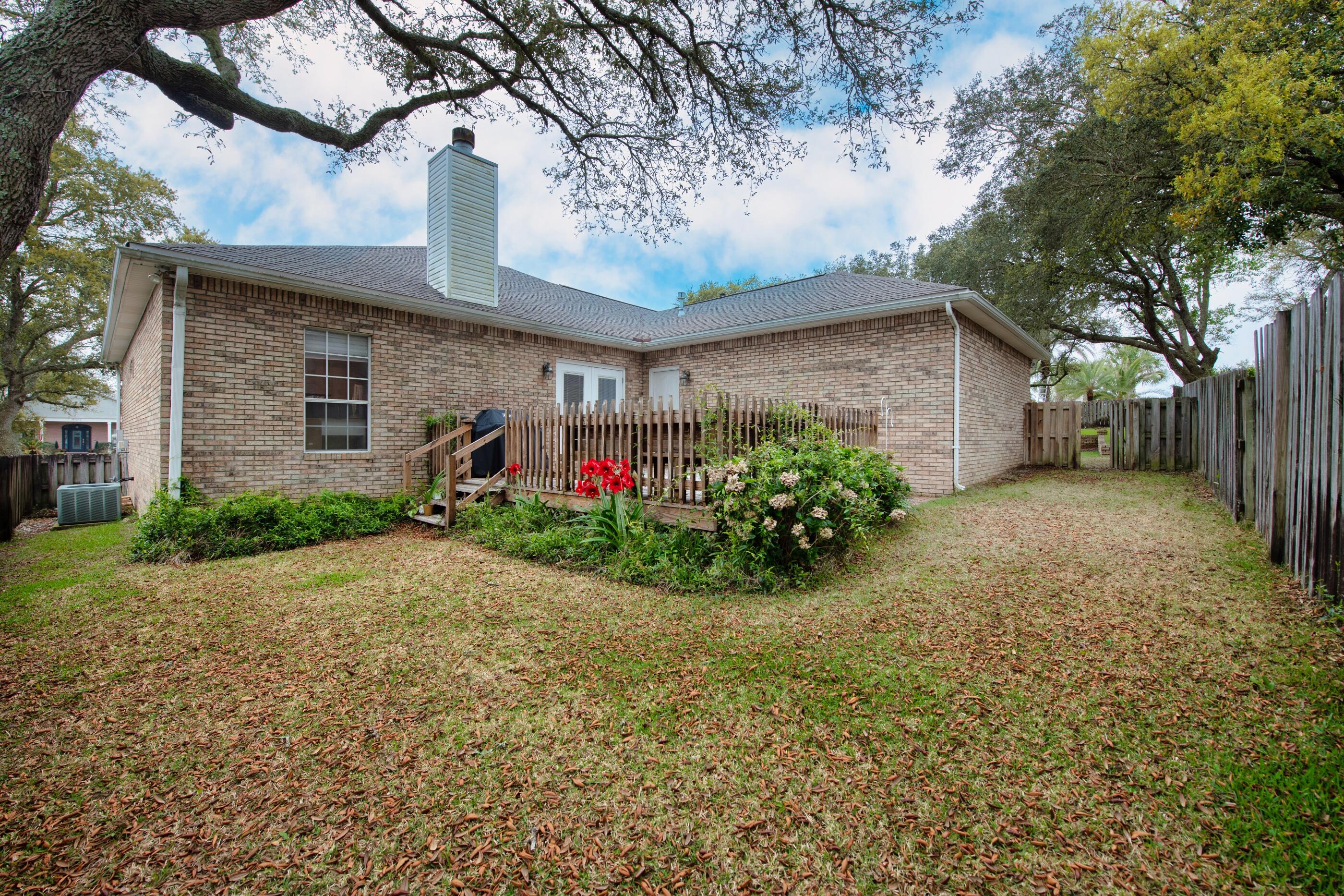 LAKE POINTE - Residential
