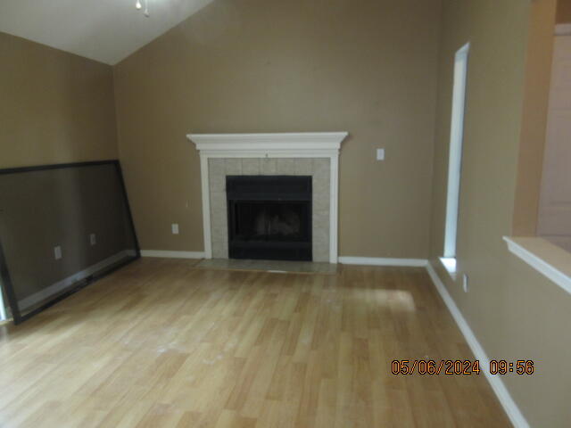 ELM PLACE CONDO - Residential