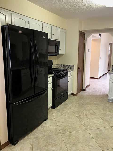CEDAR RIDGE - Residential