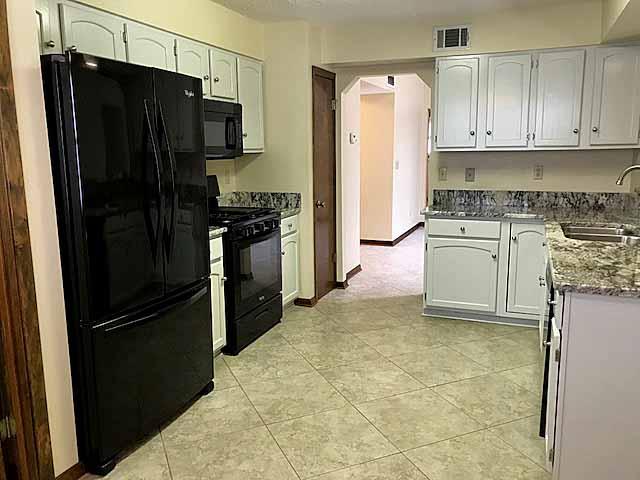 CEDAR RIDGE - Residential