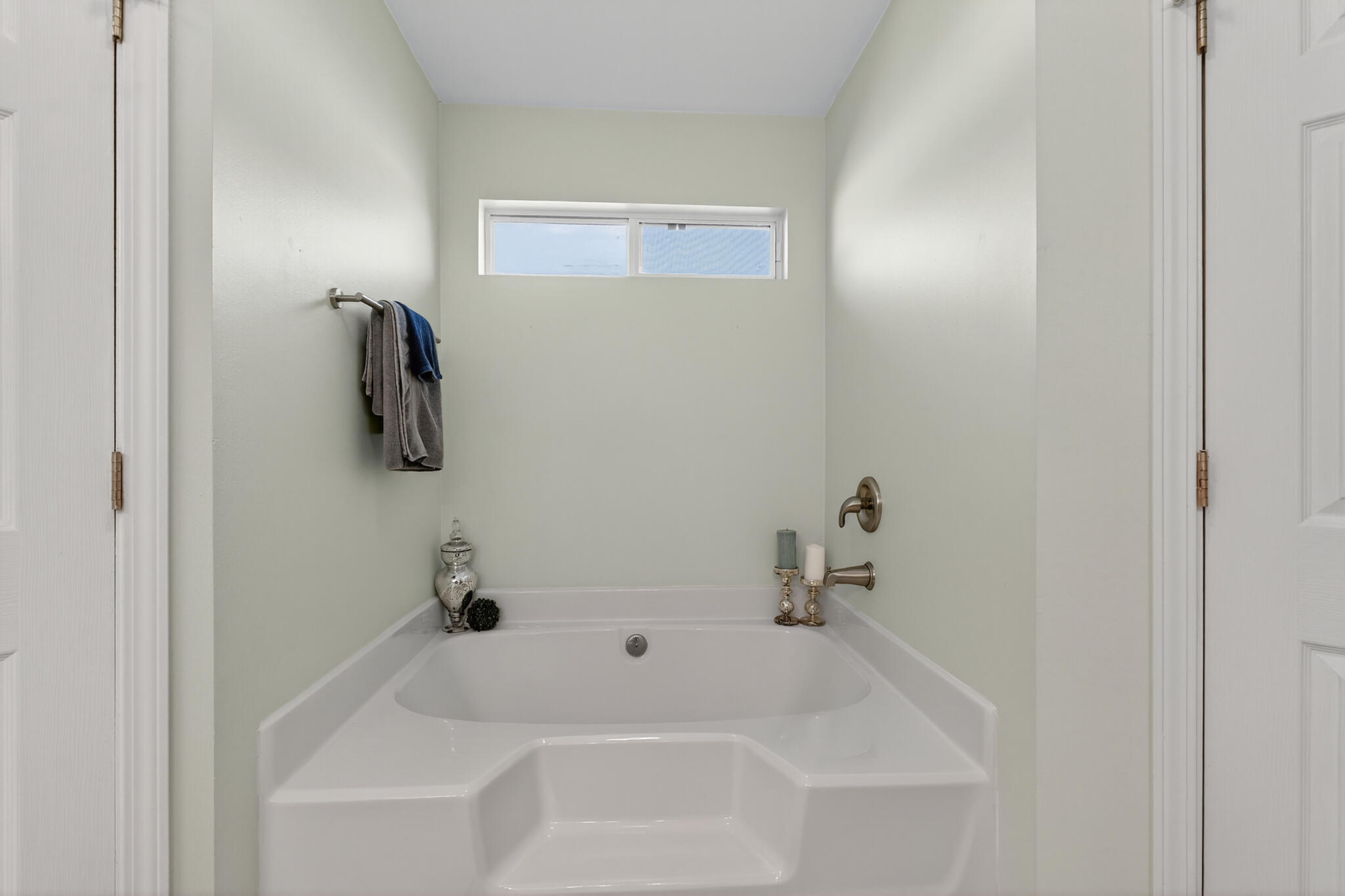 EMERALD VILLAGE S/D - Residential