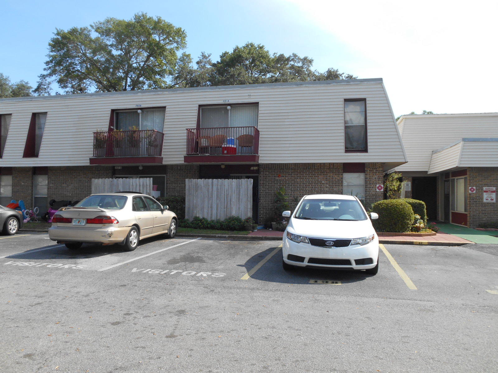 PIER ONE CONDO - Residential