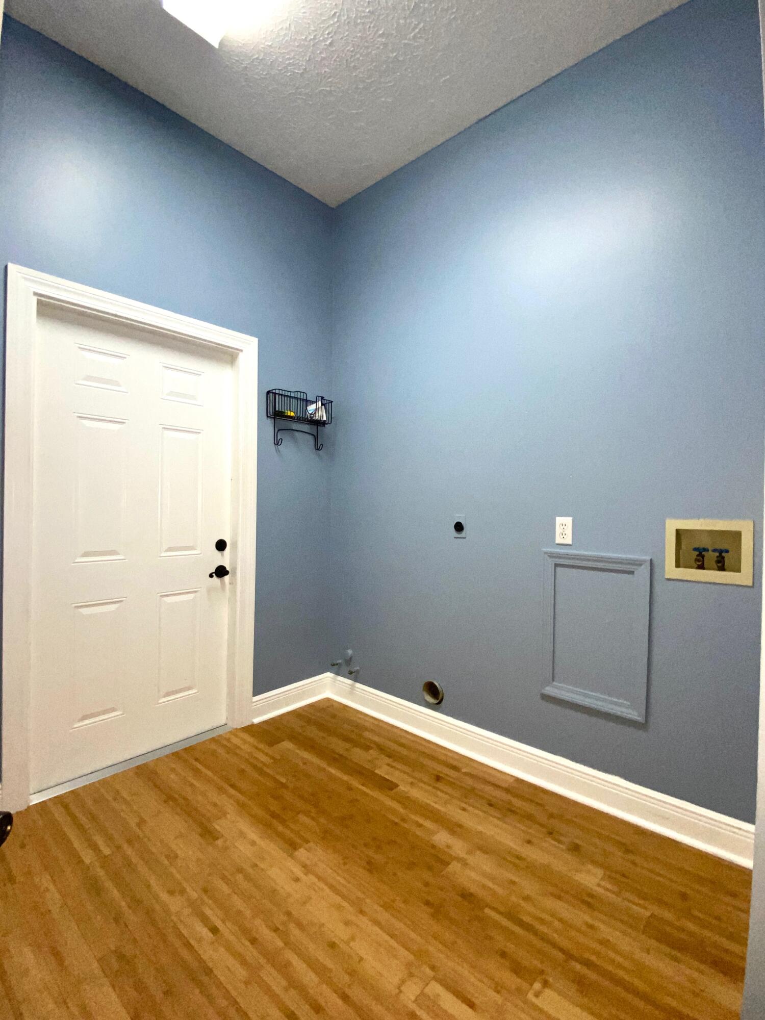 PALM BAY UNIT 1 - Residential