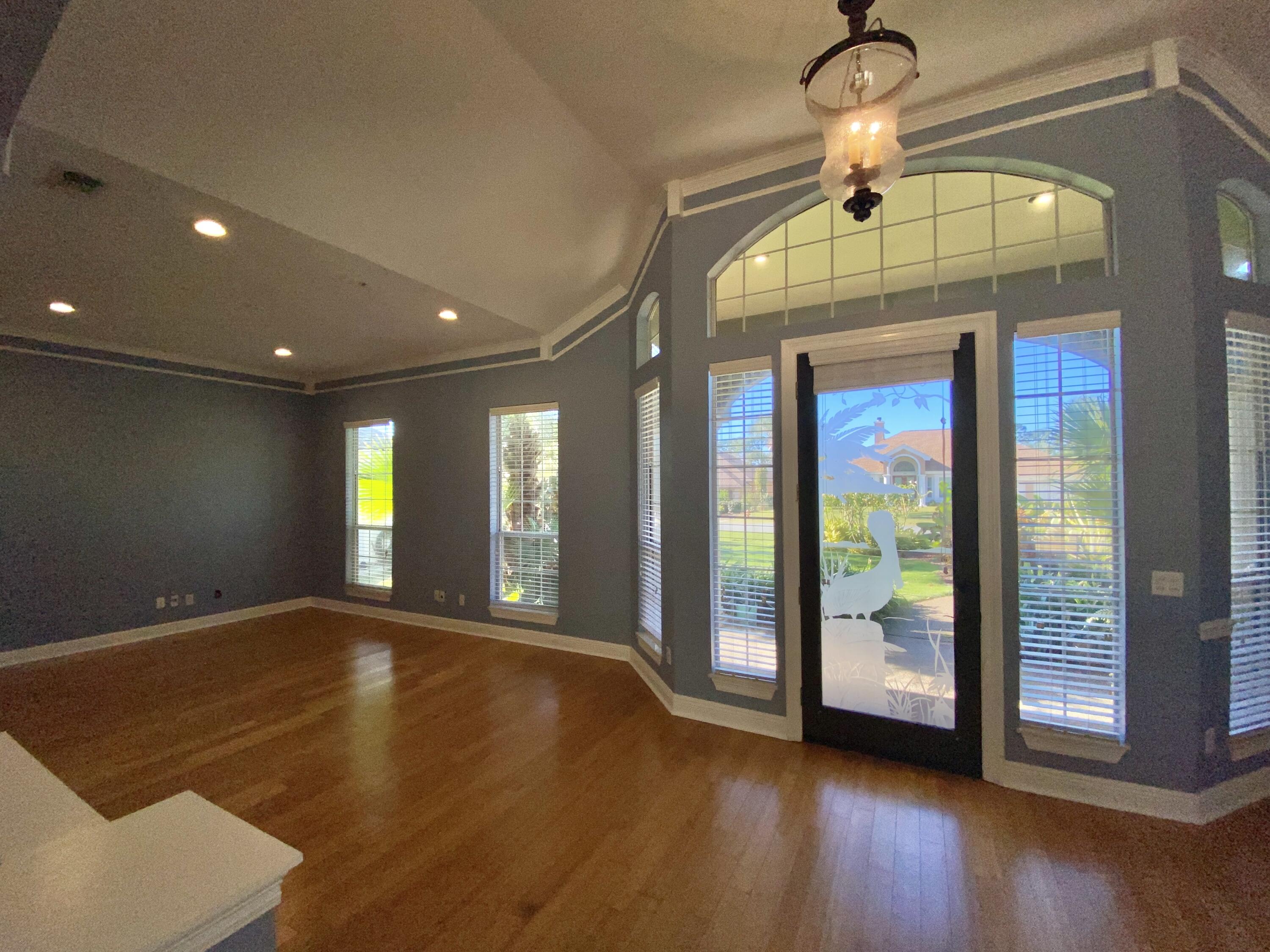 PALM BAY UNIT 1 - Residential