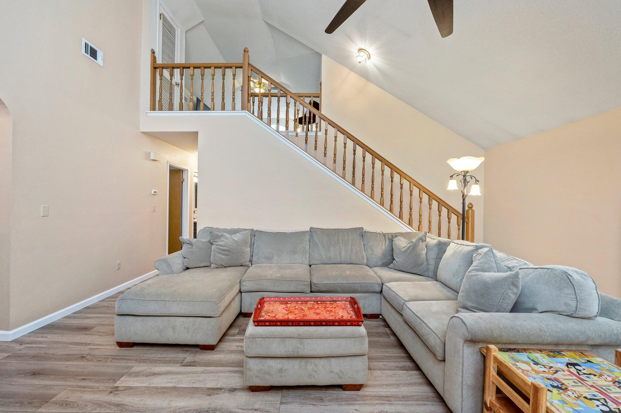 SAVANNAH OAKS - Residential