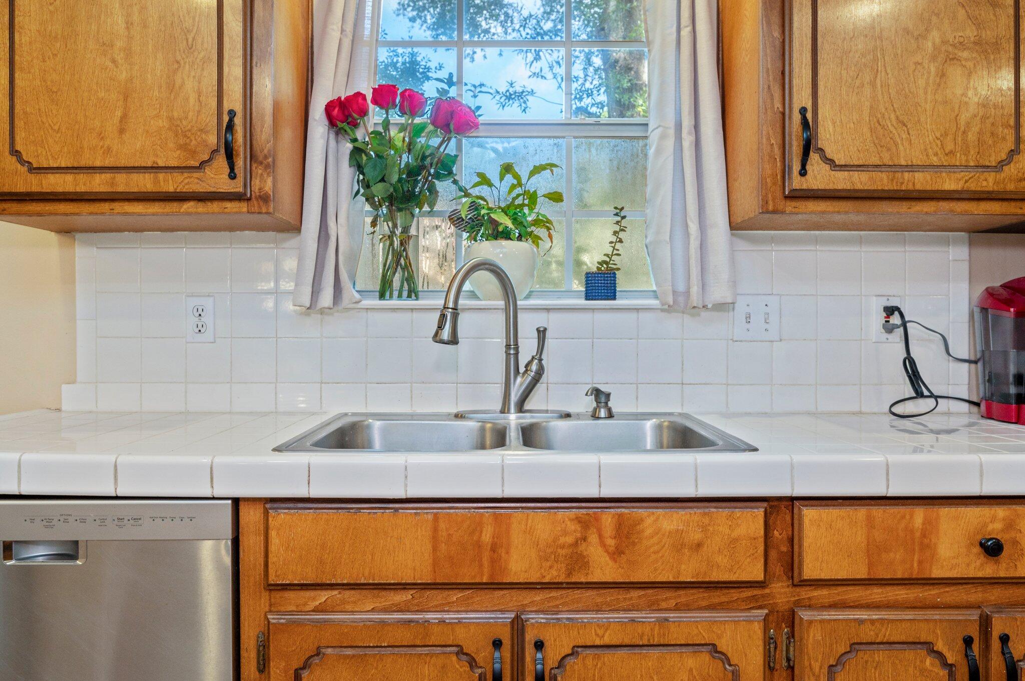 SAVANNAH OAKS - Residential