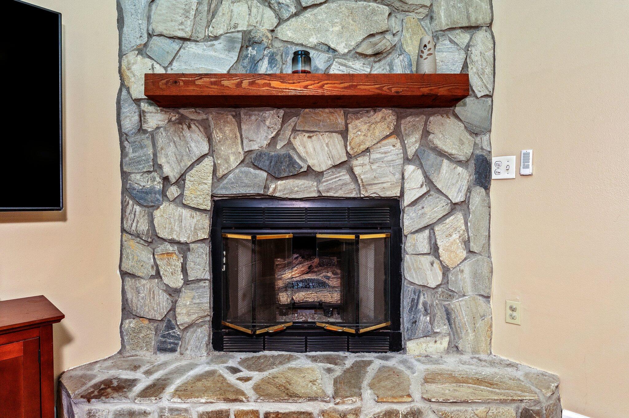 SAVANNAH OAKS - Residential