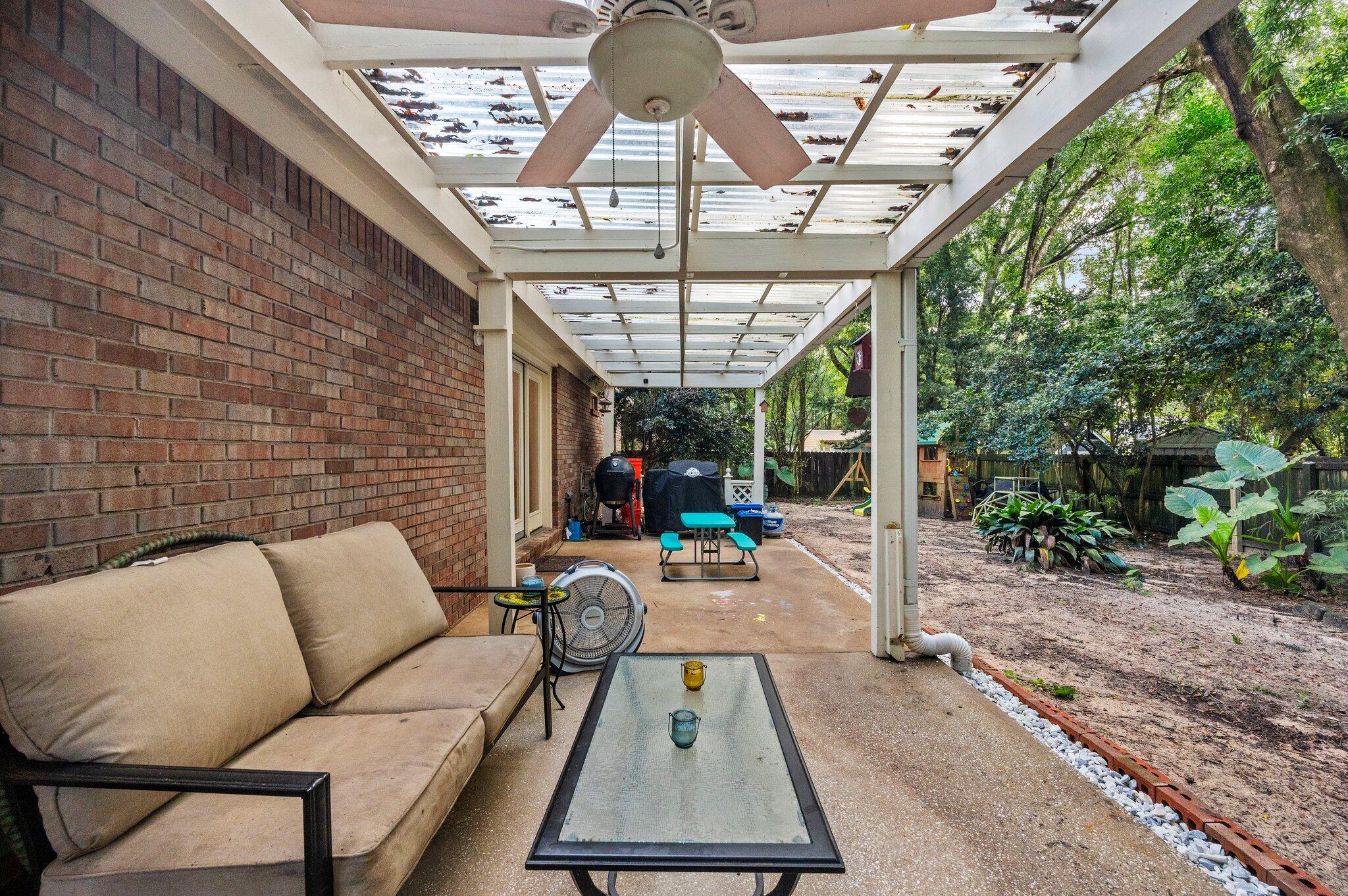 SAVANNAH OAKS - Residential