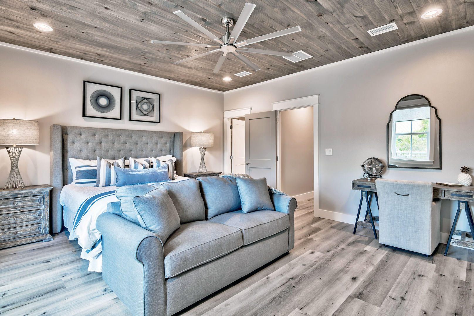 CRYSTAL BEACH - Residential