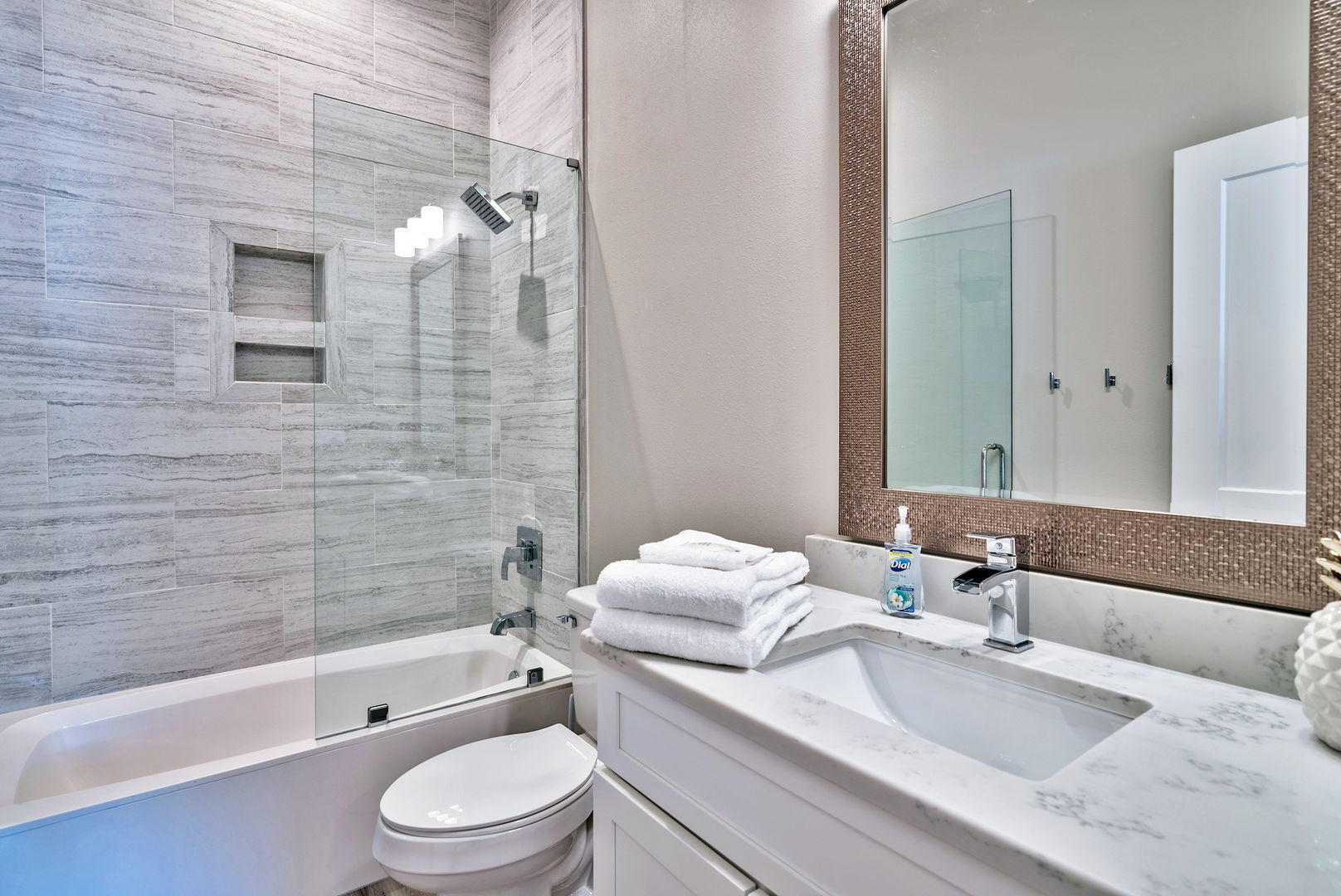 CRYSTAL BEACH - Residential