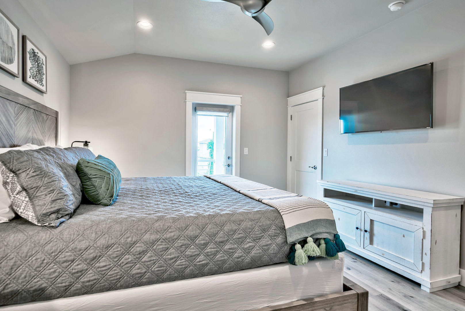 CRYSTAL BEACH - Residential
