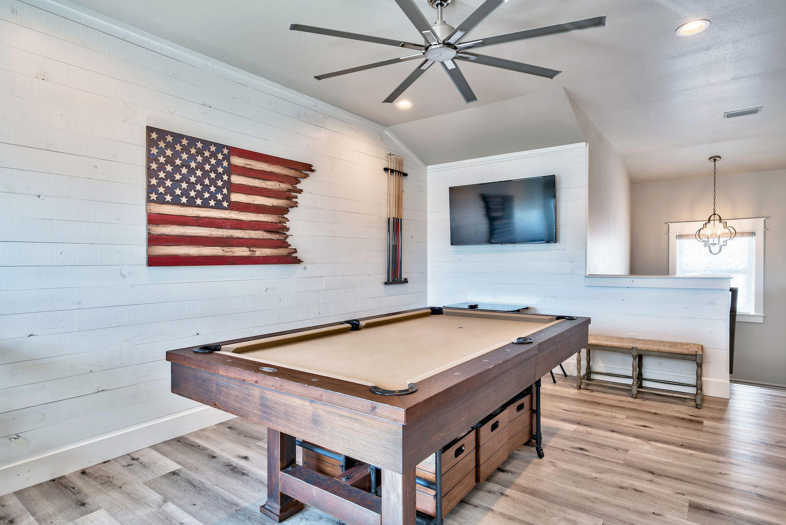 CRYSTAL BEACH - Residential