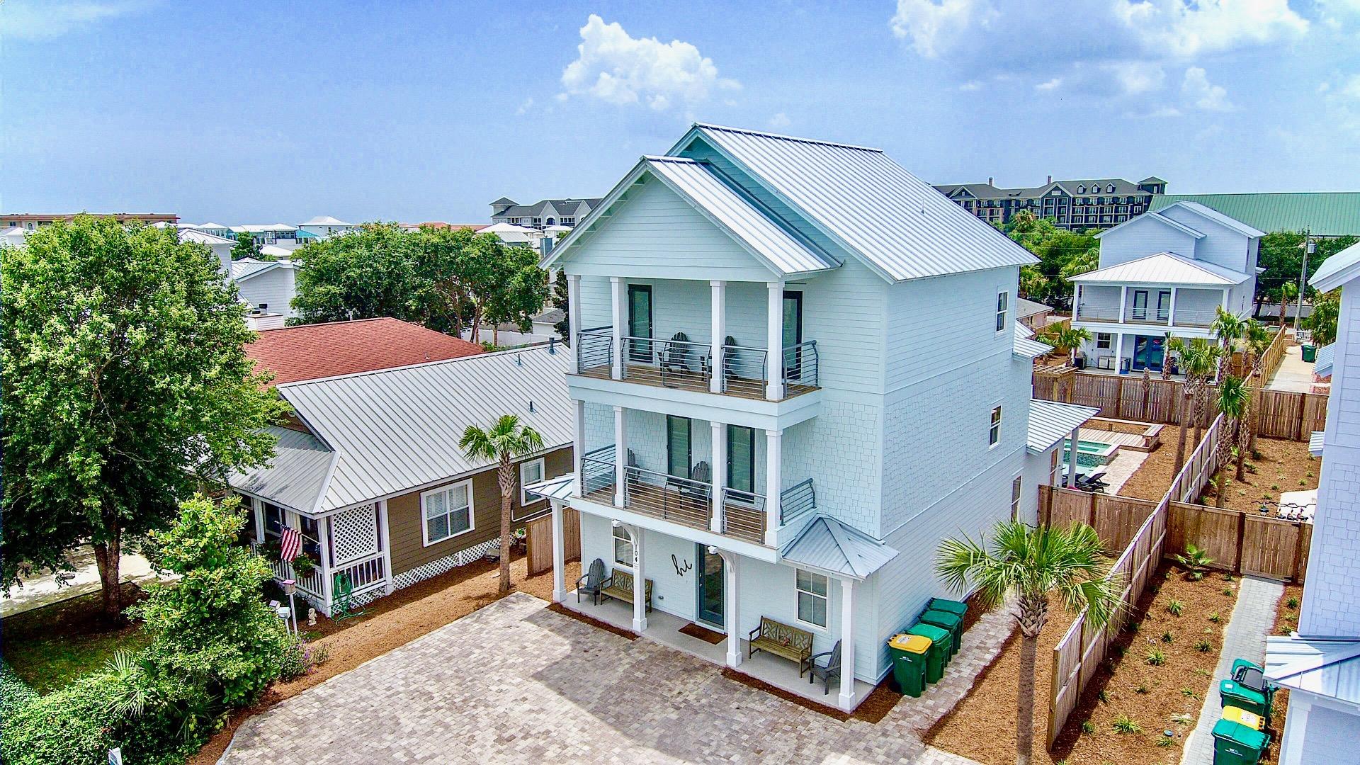 CRYSTAL BEACH - Residential
