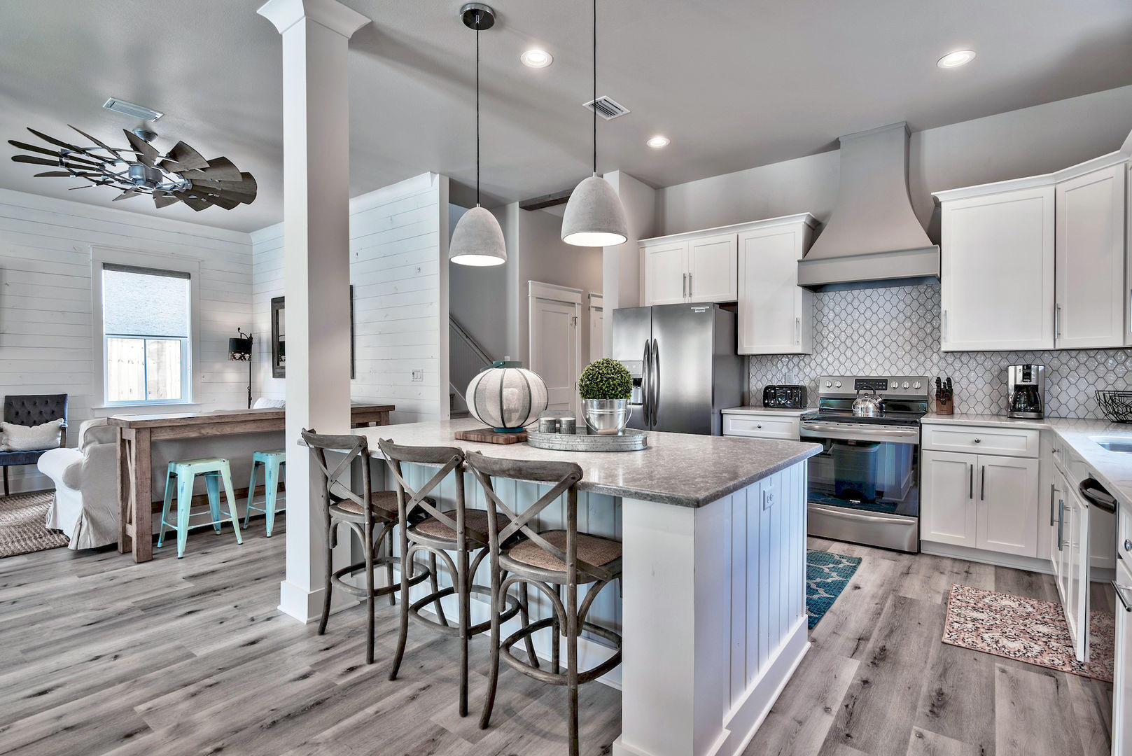 CRYSTAL BEACH - Residential