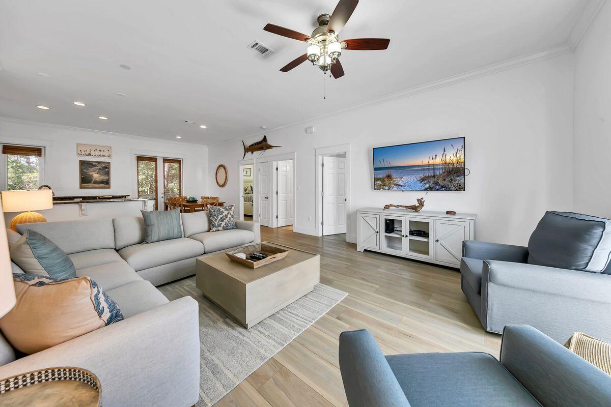 GULF SHORE MANOR - Residential