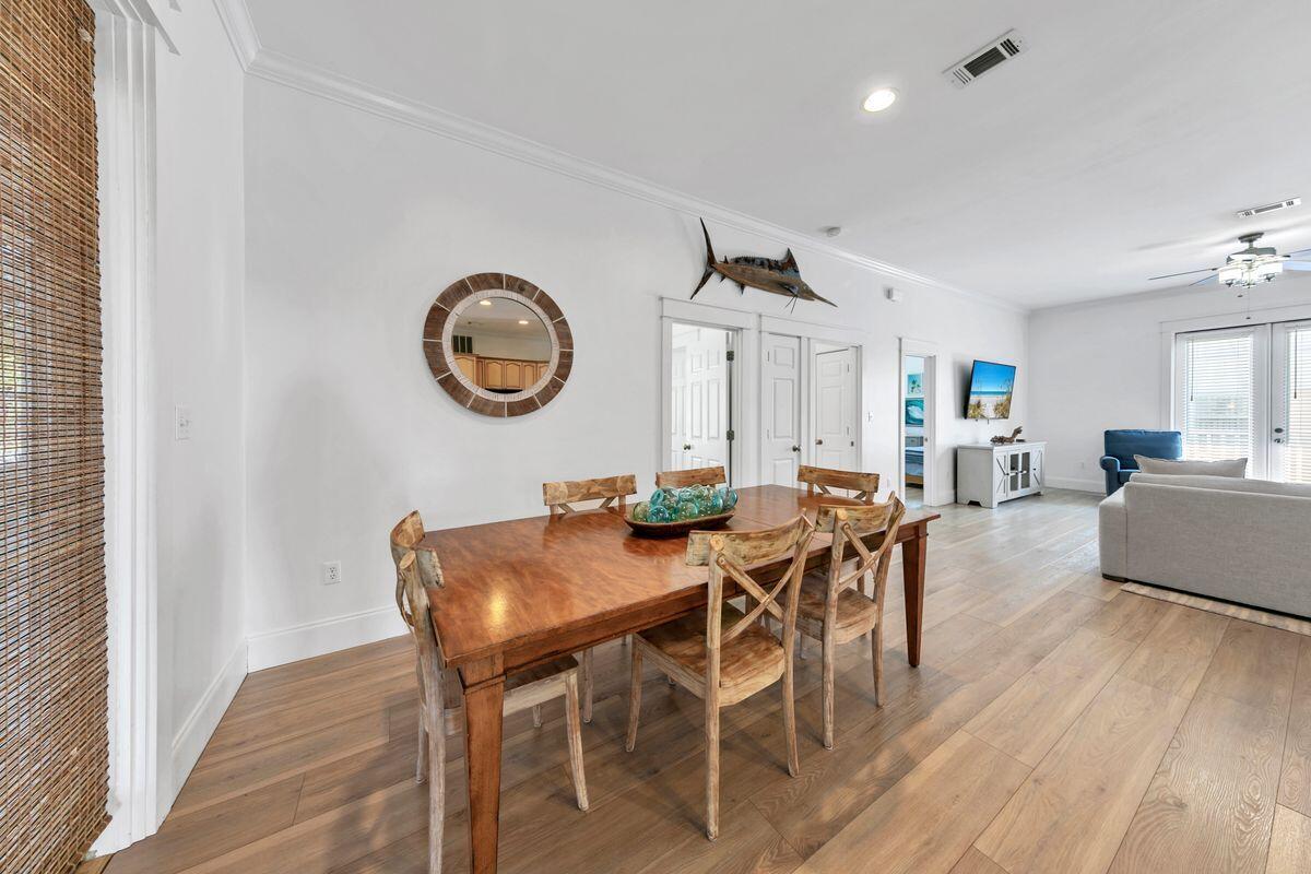 GULF SHORE MANOR - Residential