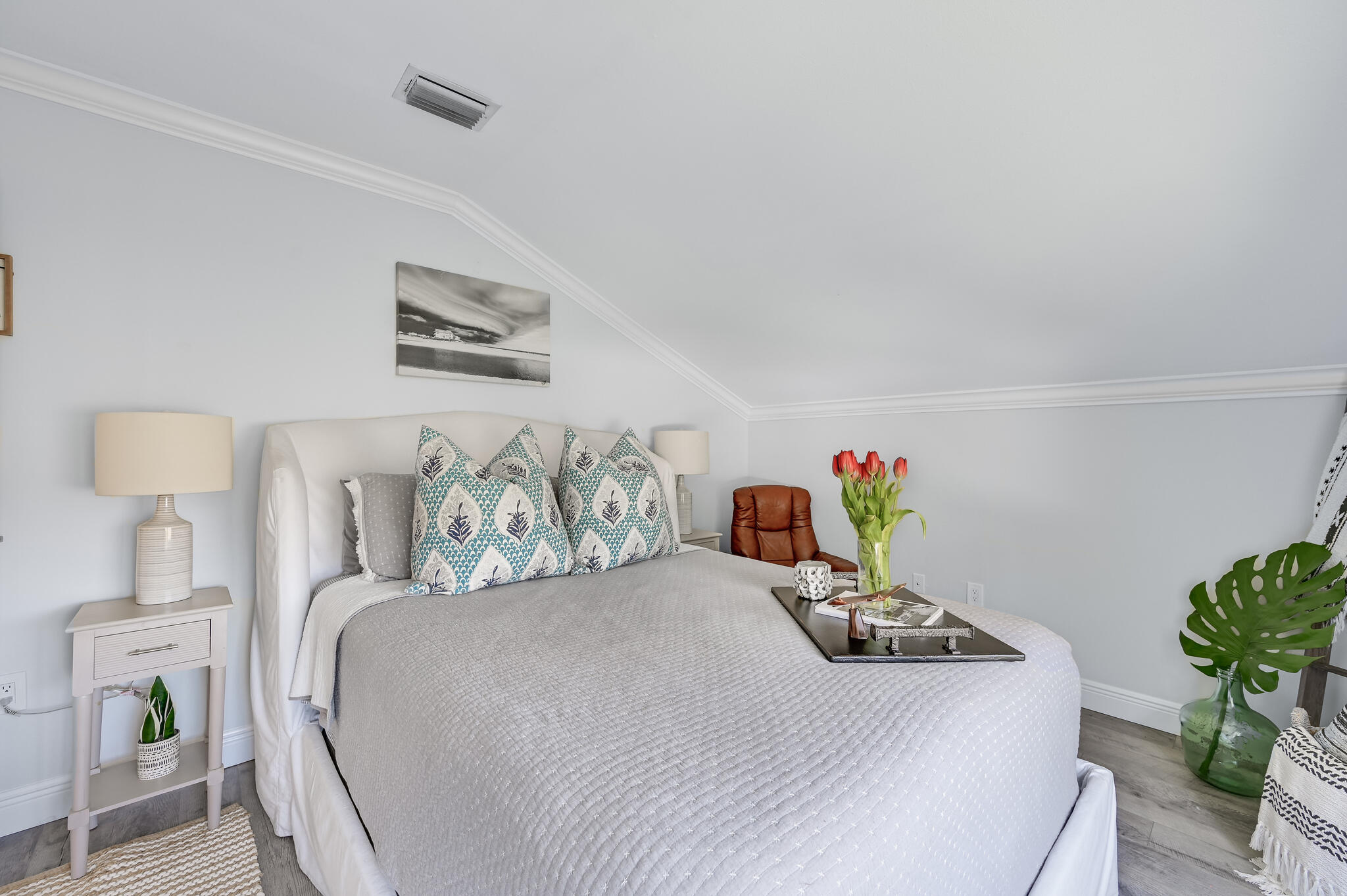 Escada - Residential