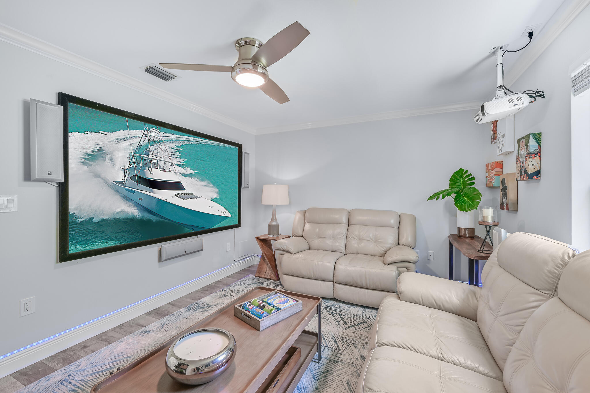 Escada - Residential