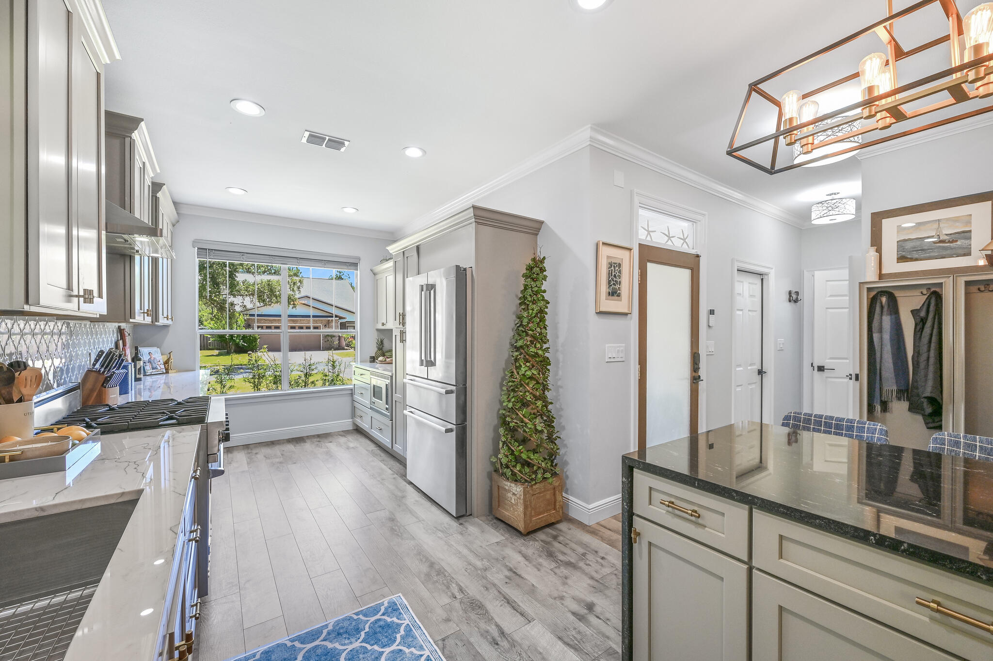 Escada - Residential