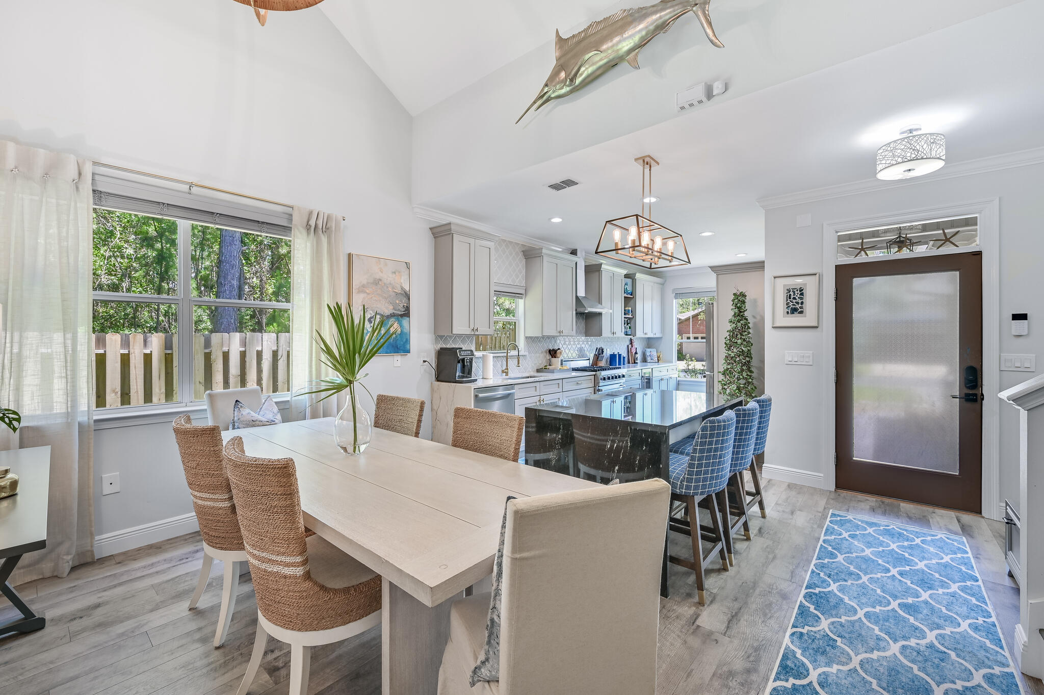 Escada - Residential