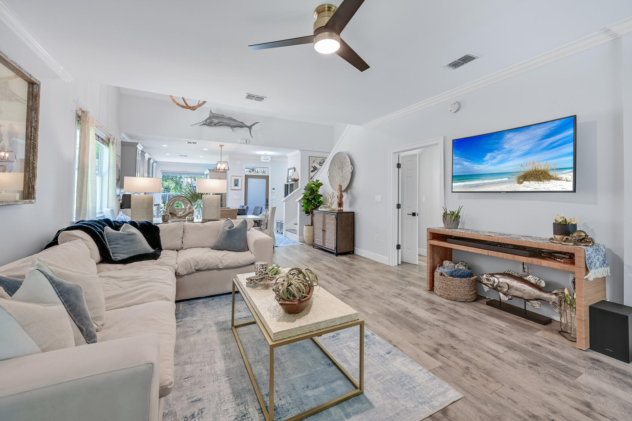 Escada - Residential