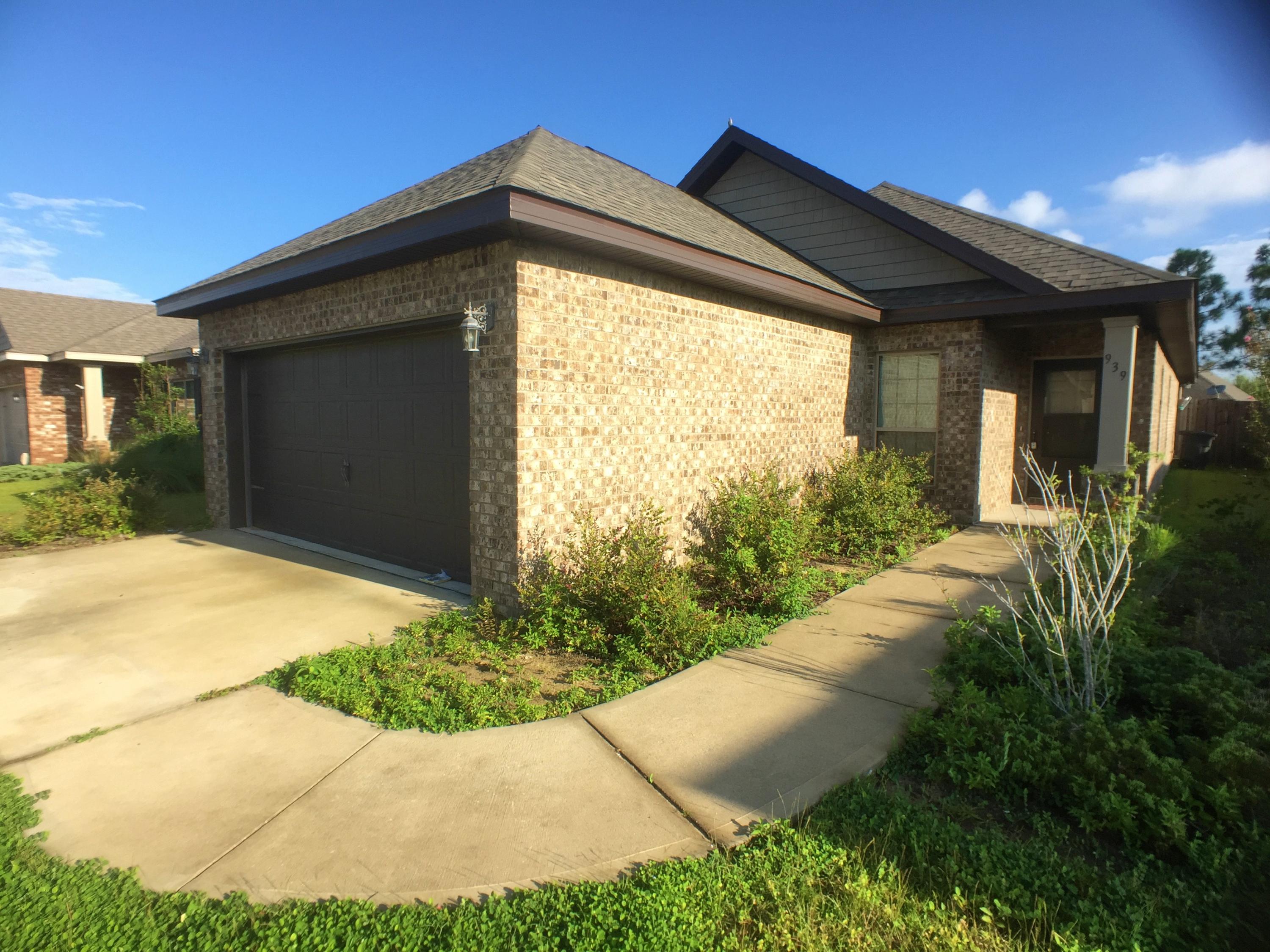 Driftwood Estates - Residential Lease