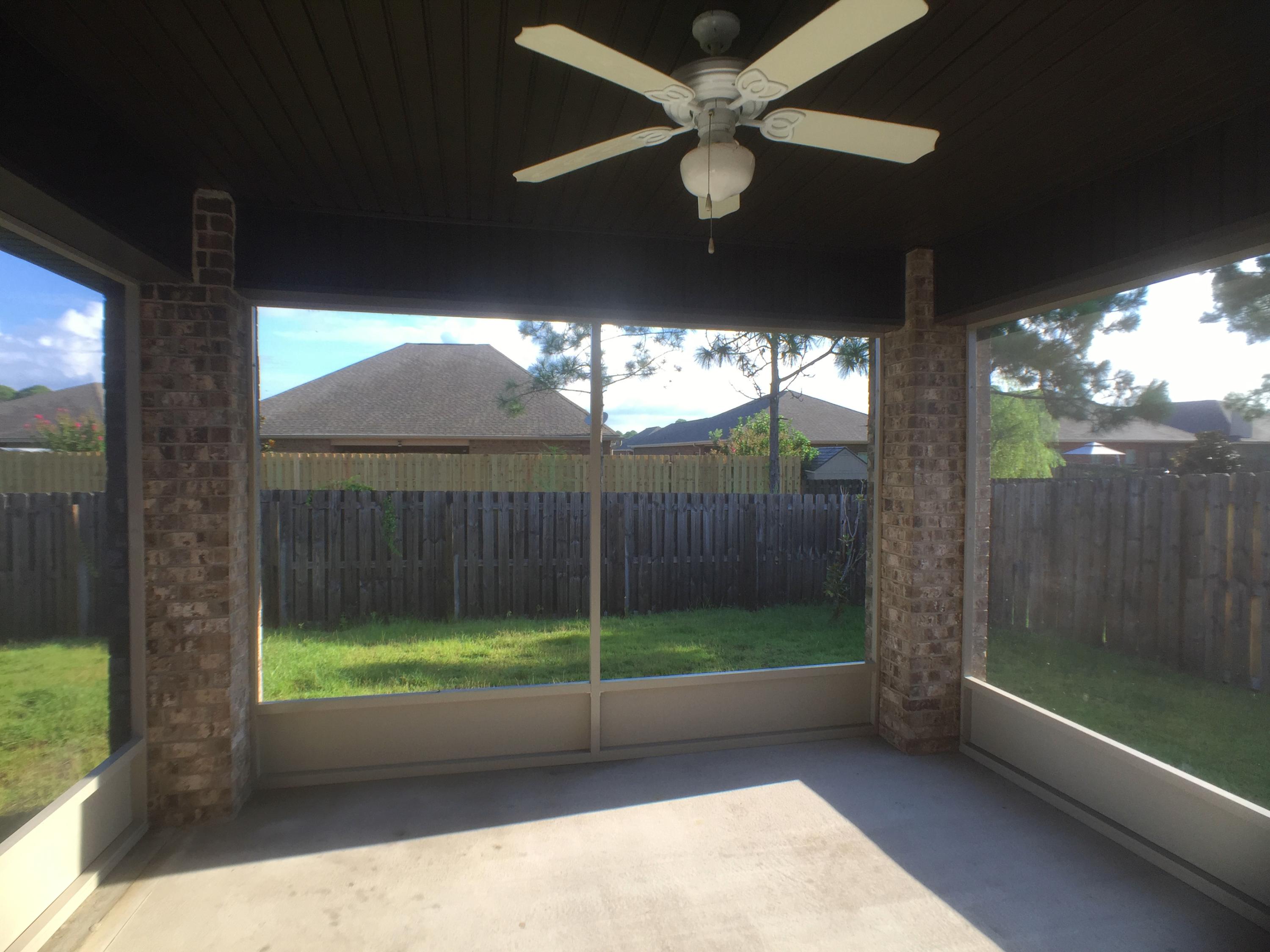 Driftwood Estates - Residential Lease