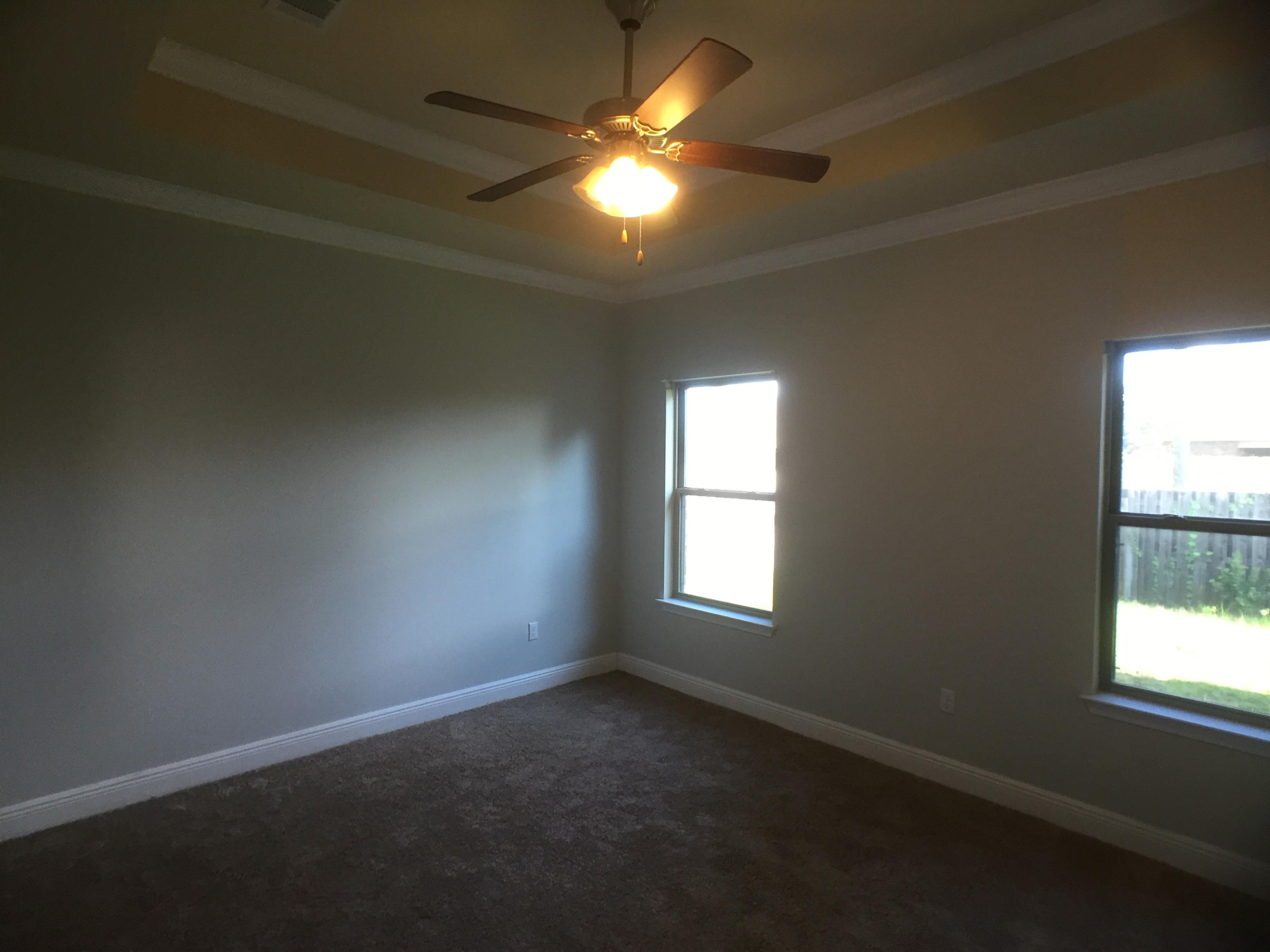 Driftwood Estates - Residential Lease