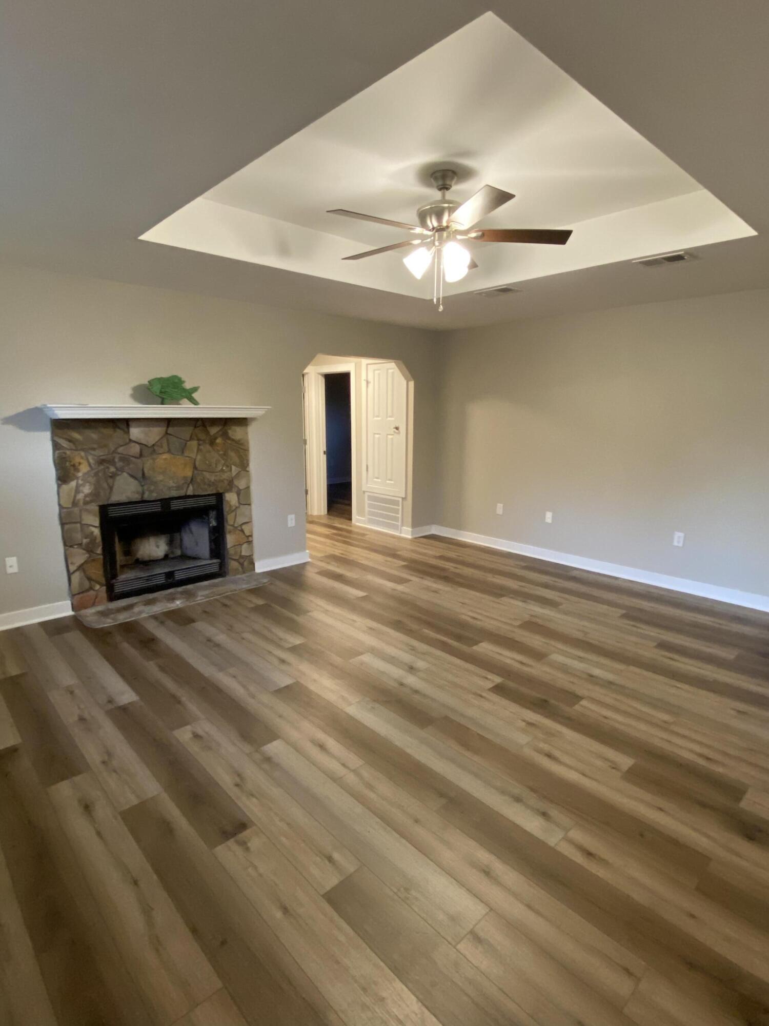 VIZCAYA 2ND ADDN - Residential Lease