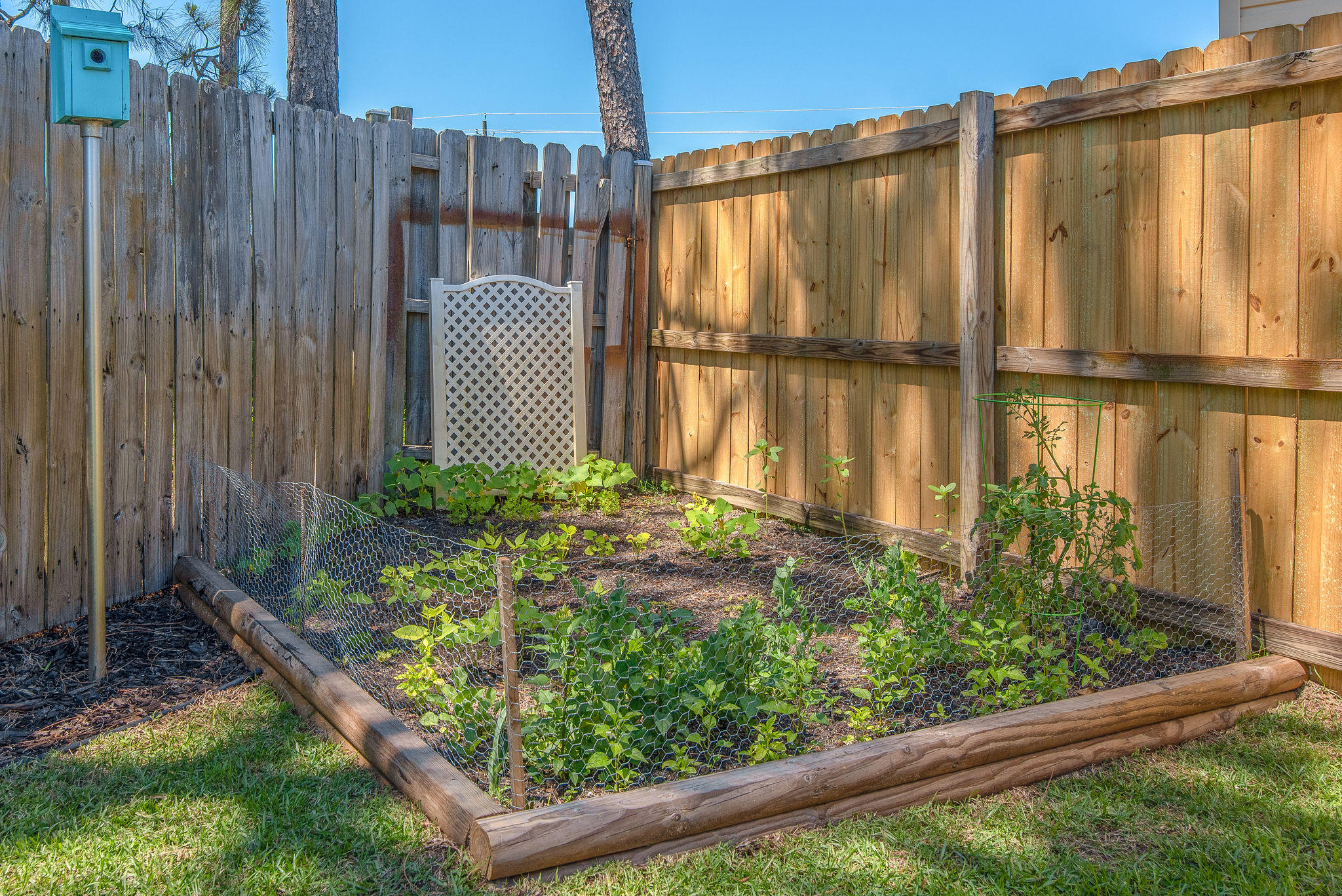 LIGHTHOUSE POINTE UNIT 1 & 2 - Residential