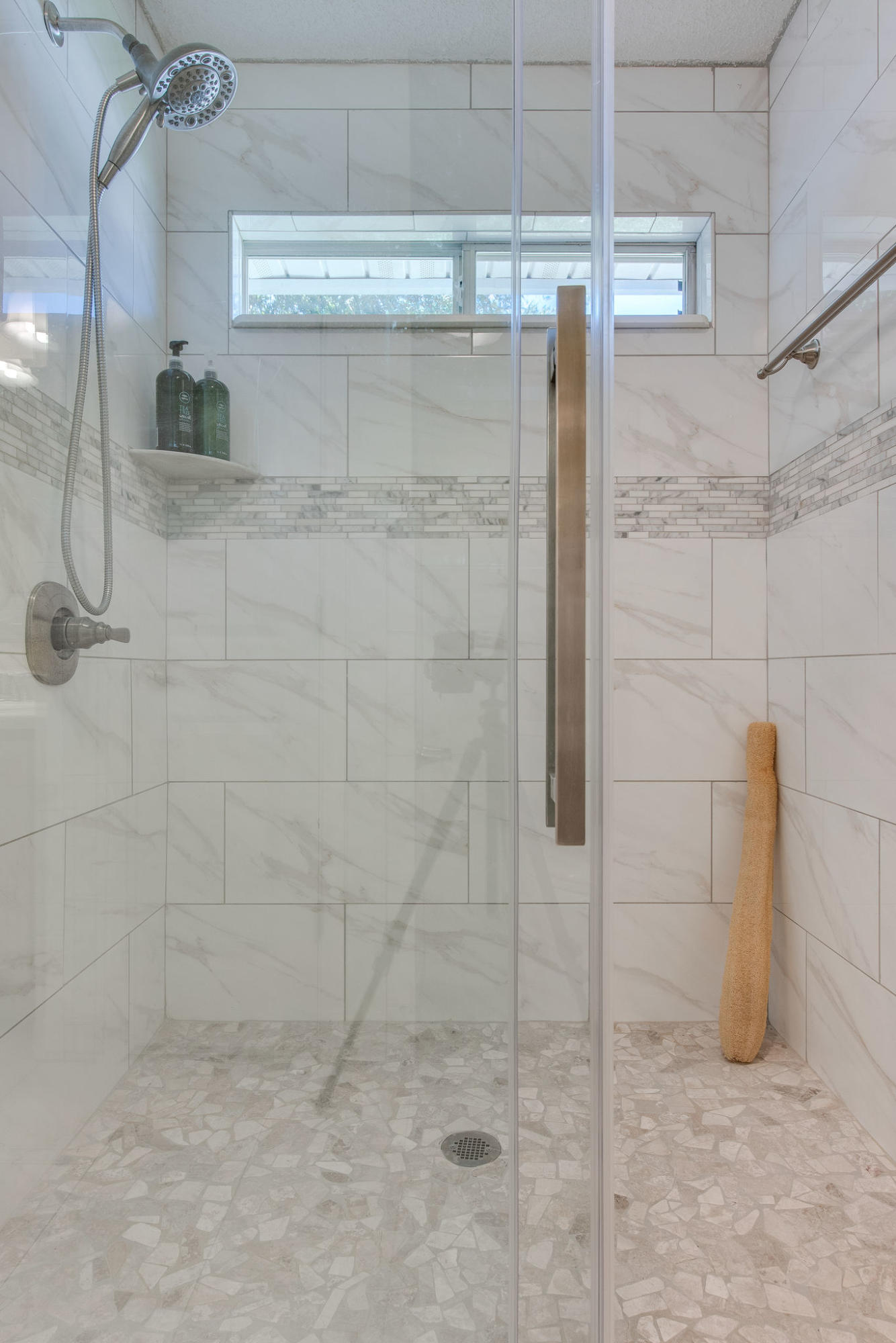 LIGHTHOUSE POINTE UNIT 1 & 2 - Residential