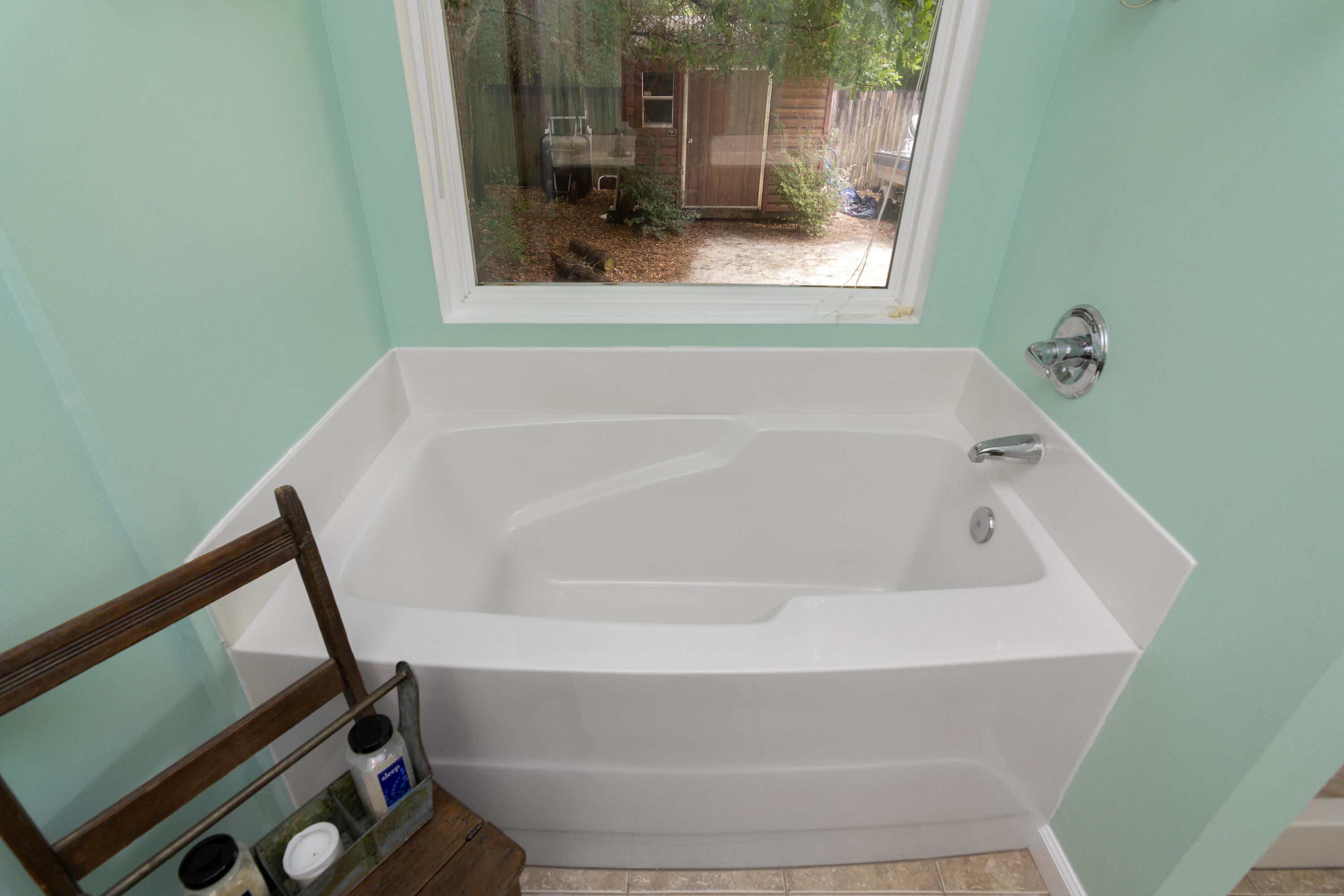 ADAMS POWELL EAST - Residential